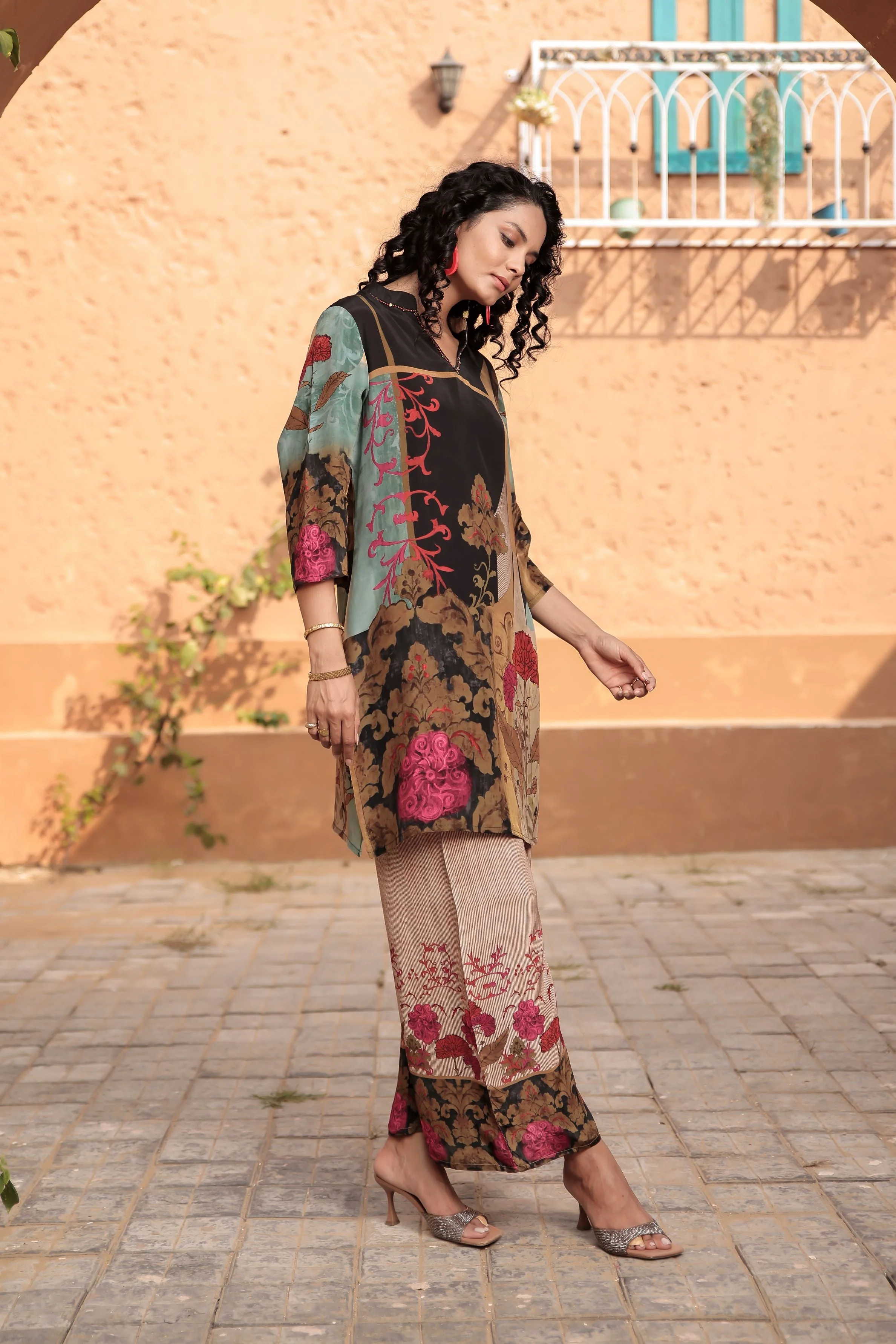 Beige Digital Printed Italian Paper Silk Co-Ord Set - Image 4