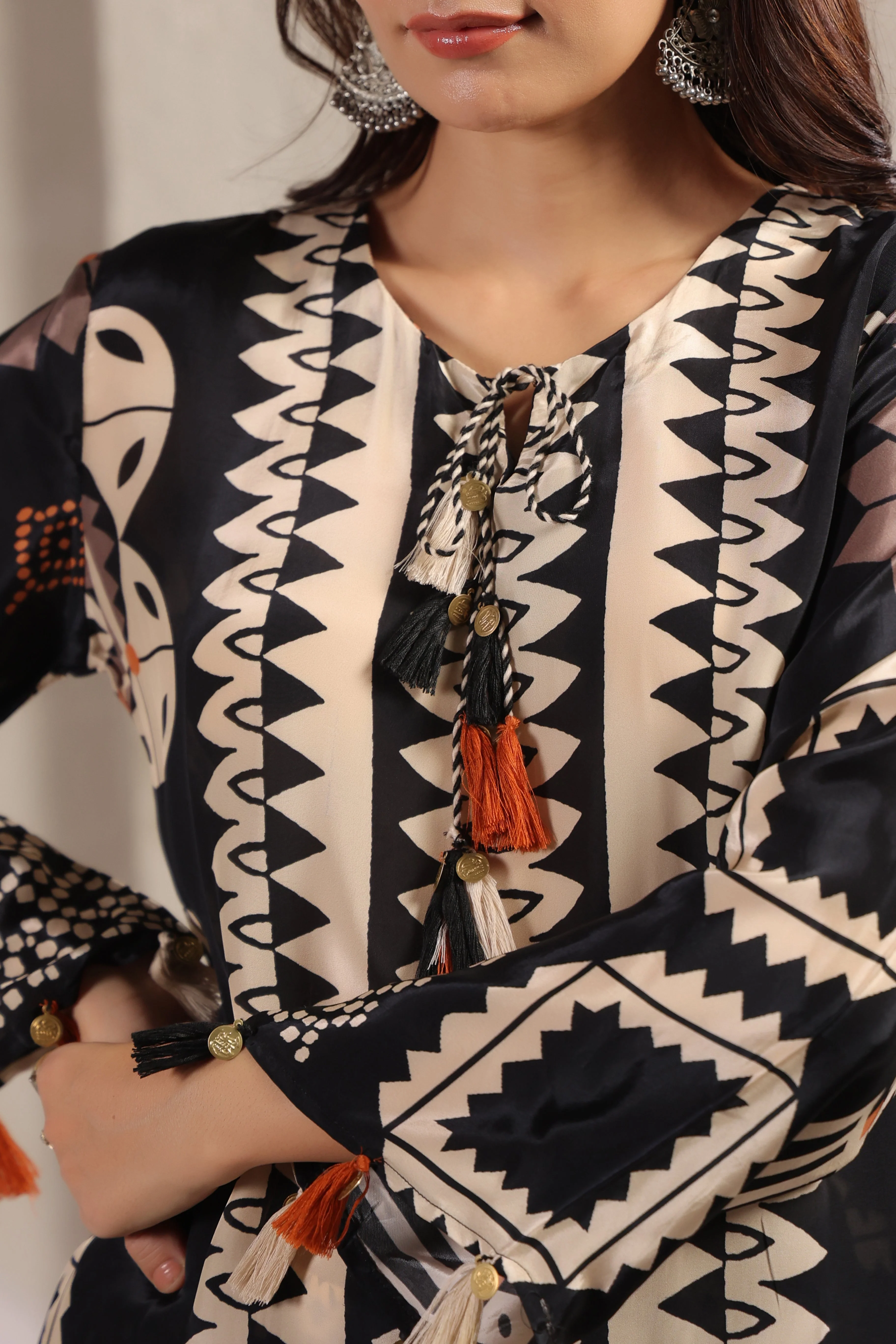 Black & Cream Printed Muslin Silk Co-Ord Set - Image 3
