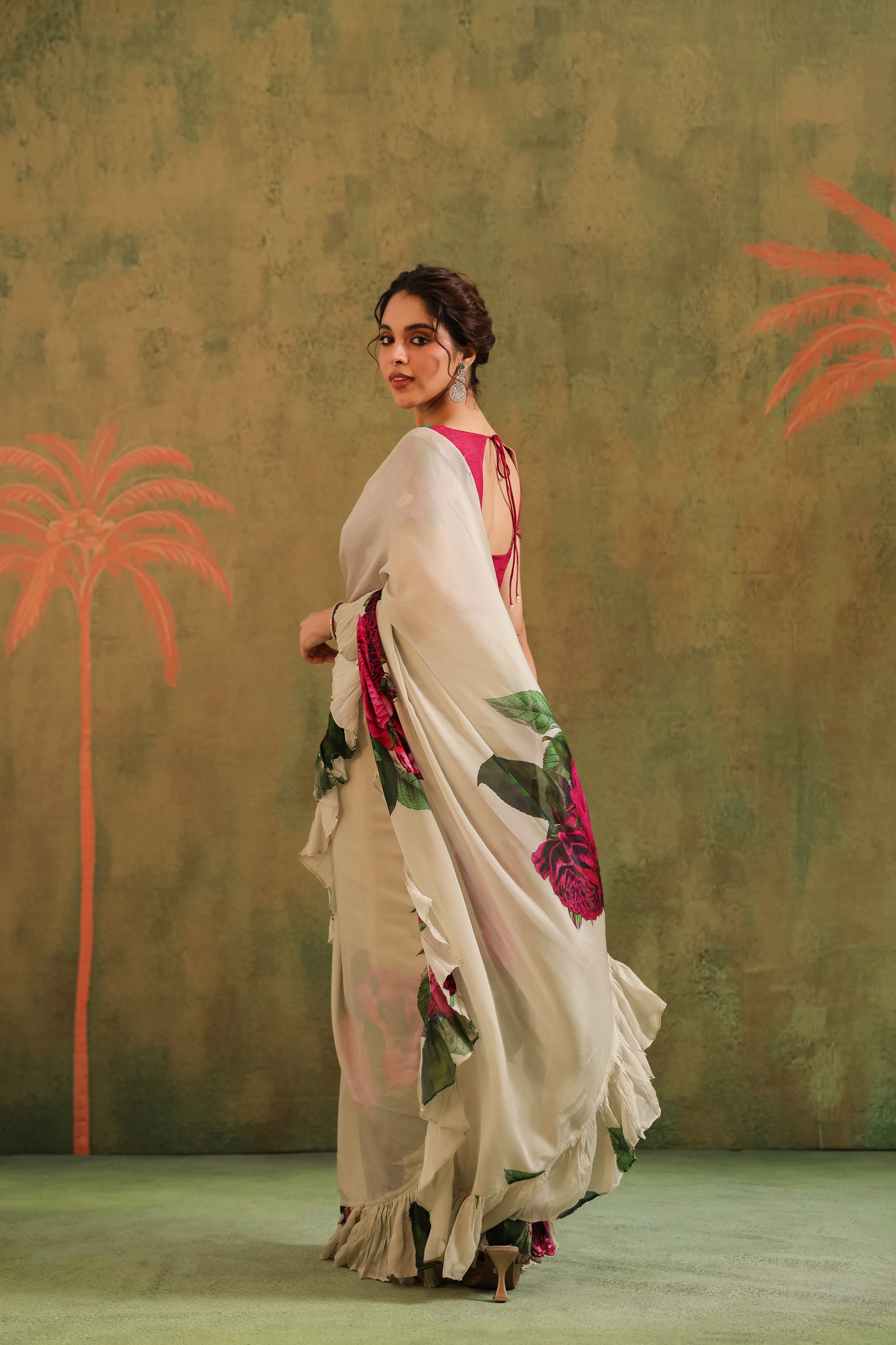 Beige Floral Printed Chinon Silk Saree - Image 4