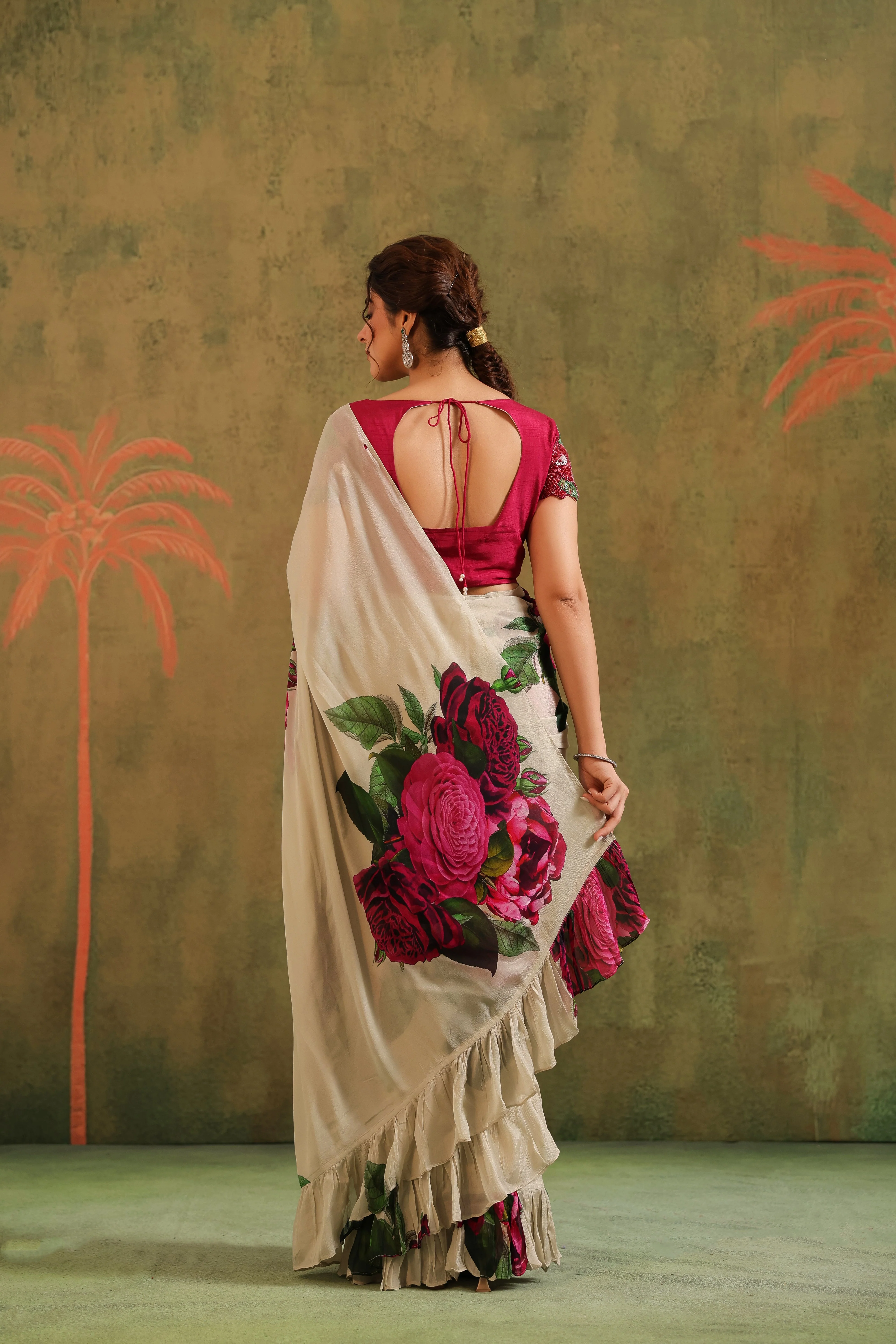 Beige Floral Printed Chinon Silk Saree - Image 8
