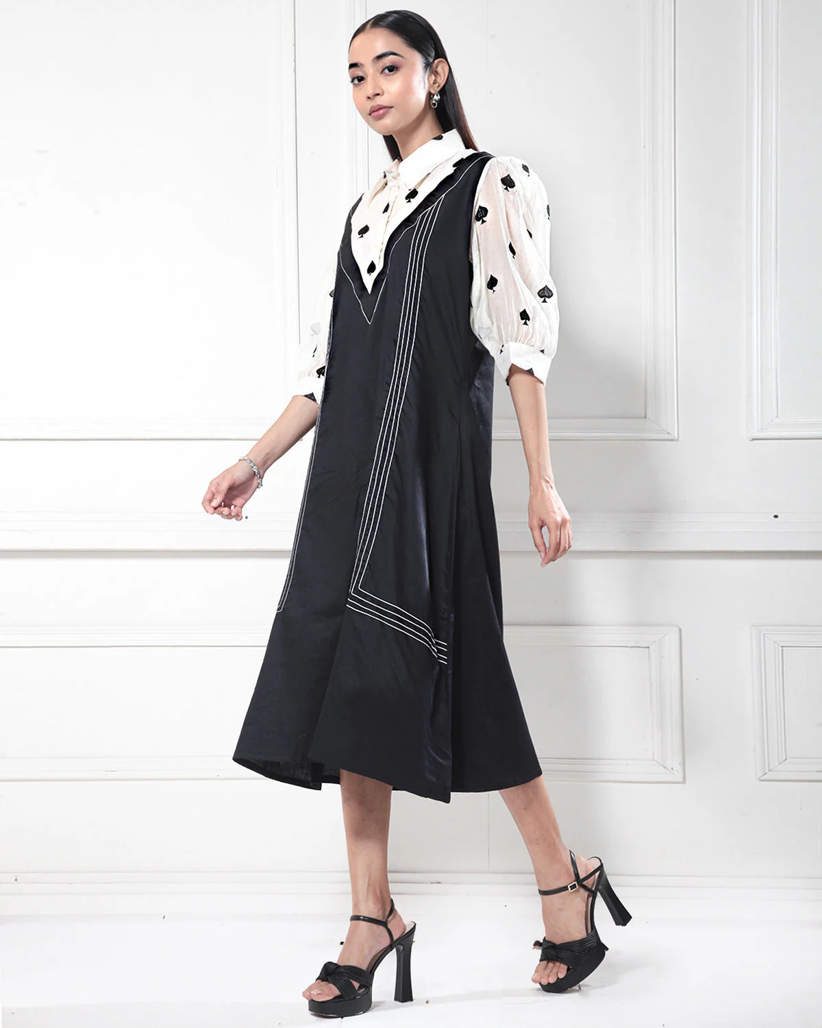 Black & White Monochromatic Dress - Image 5