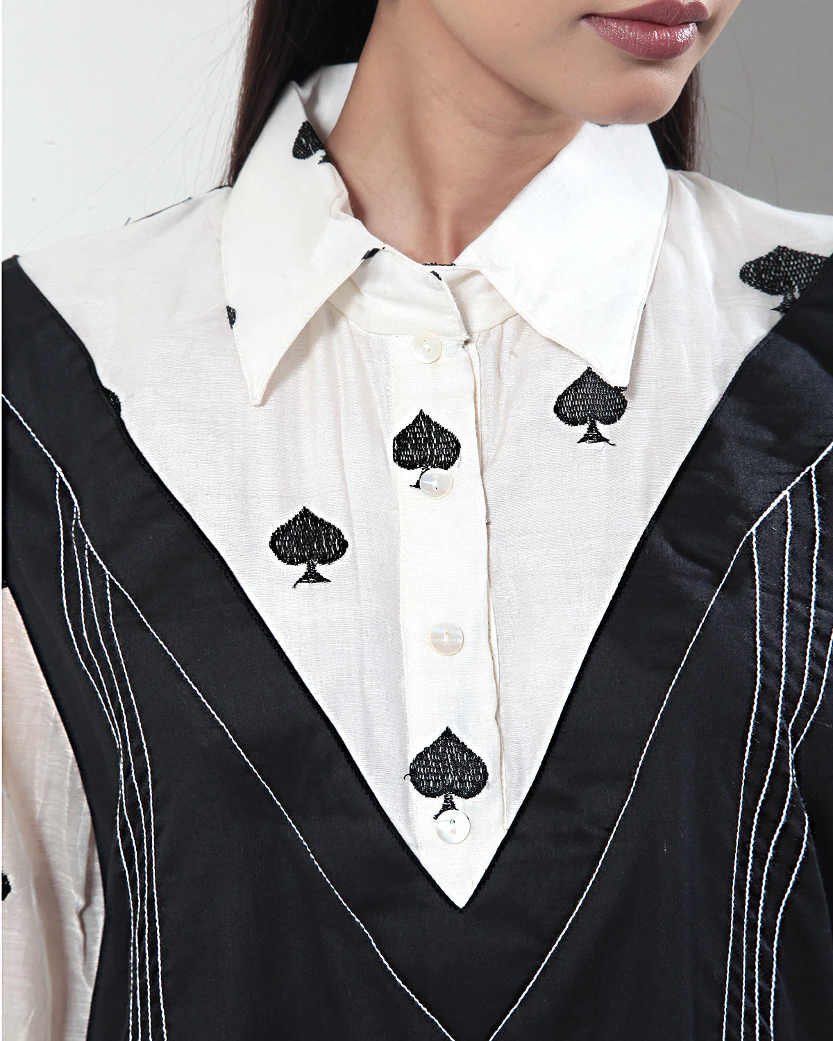 Black & White Monochromatic Dress - Image 7