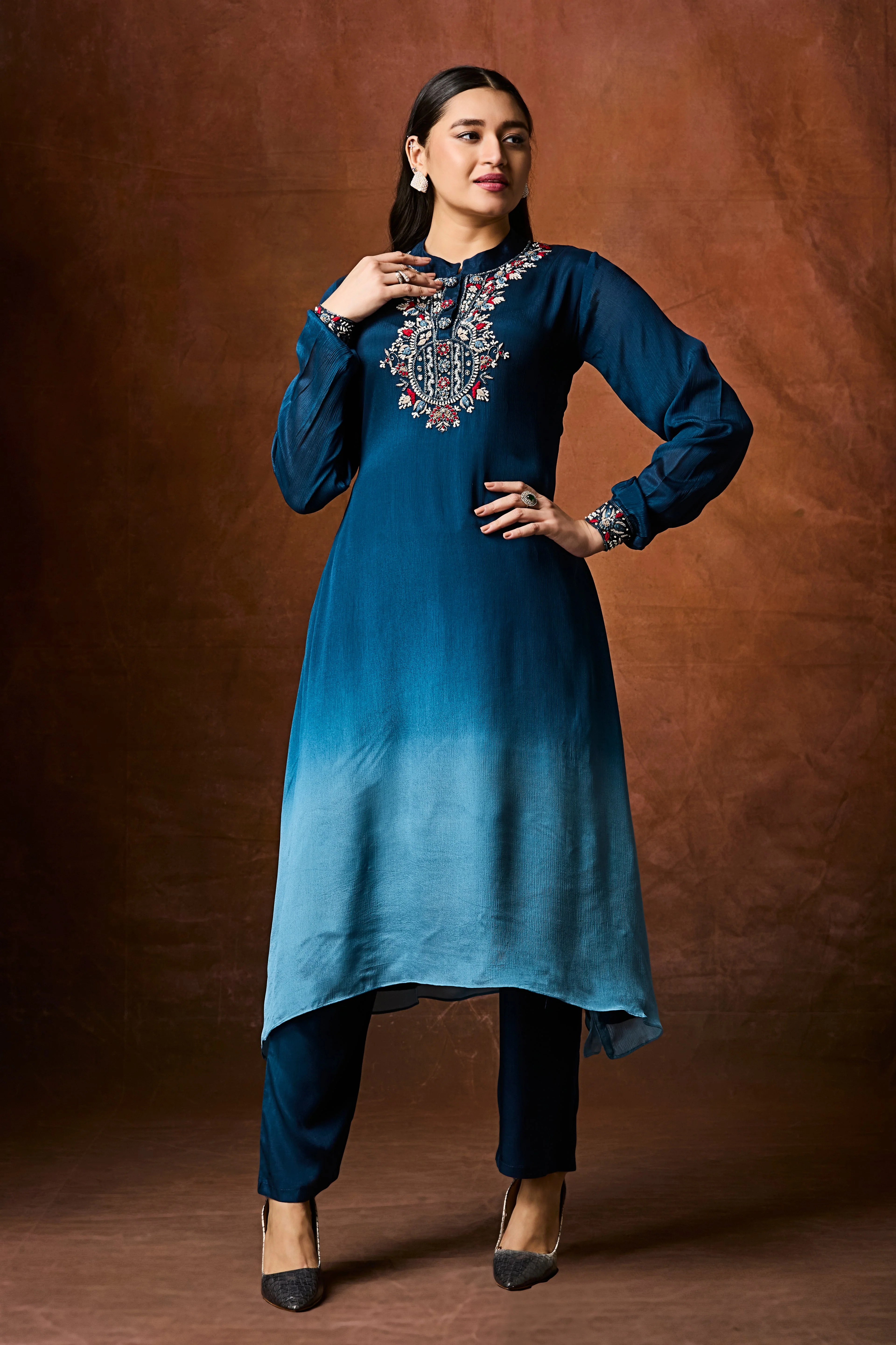 Deep Blue to Sky Blue Ombre Chinon Silk Kurta Set - Image 5