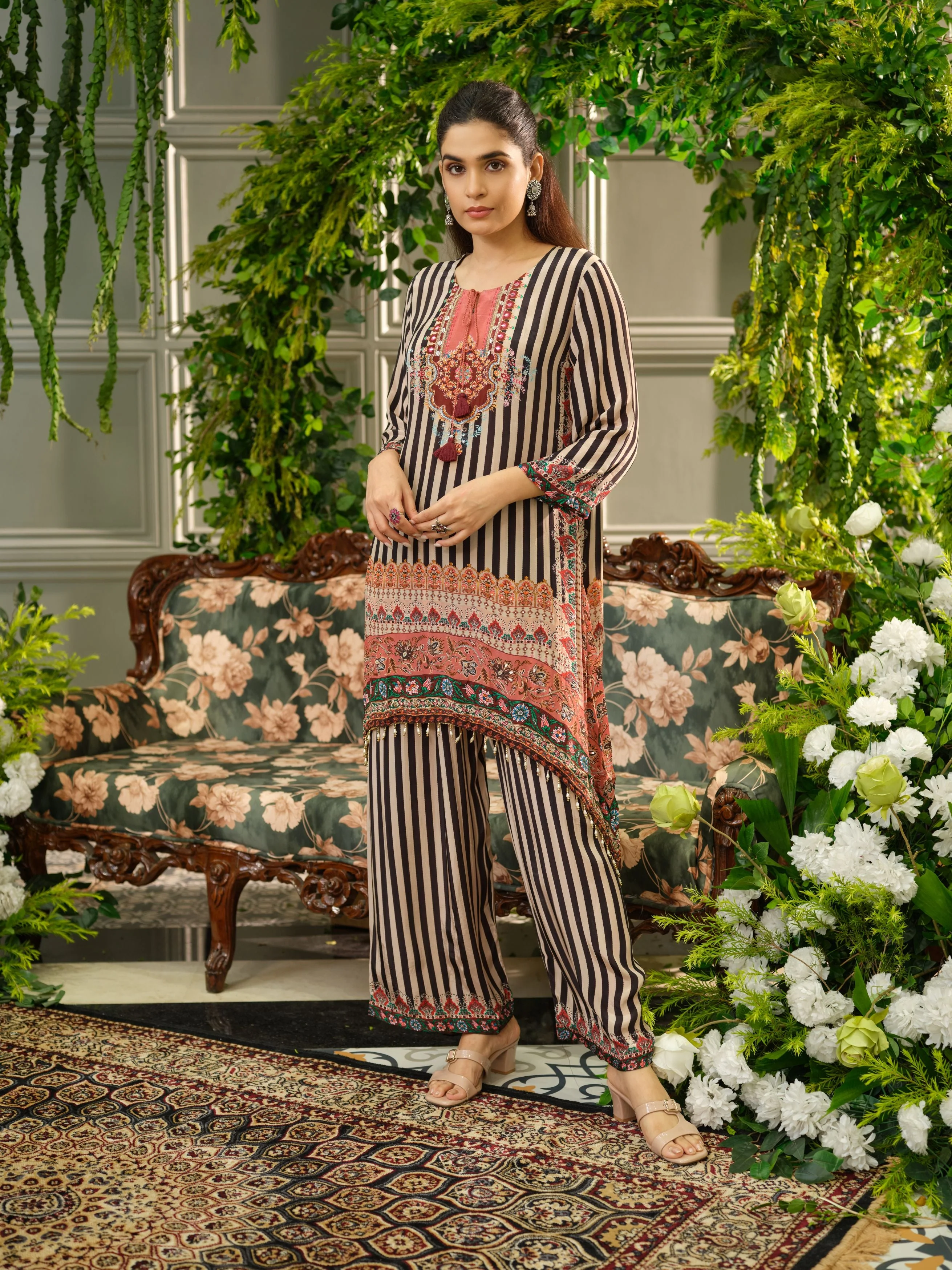 Black And White Stripes Printed Crepe Silk Co-Ord Set - Image 2