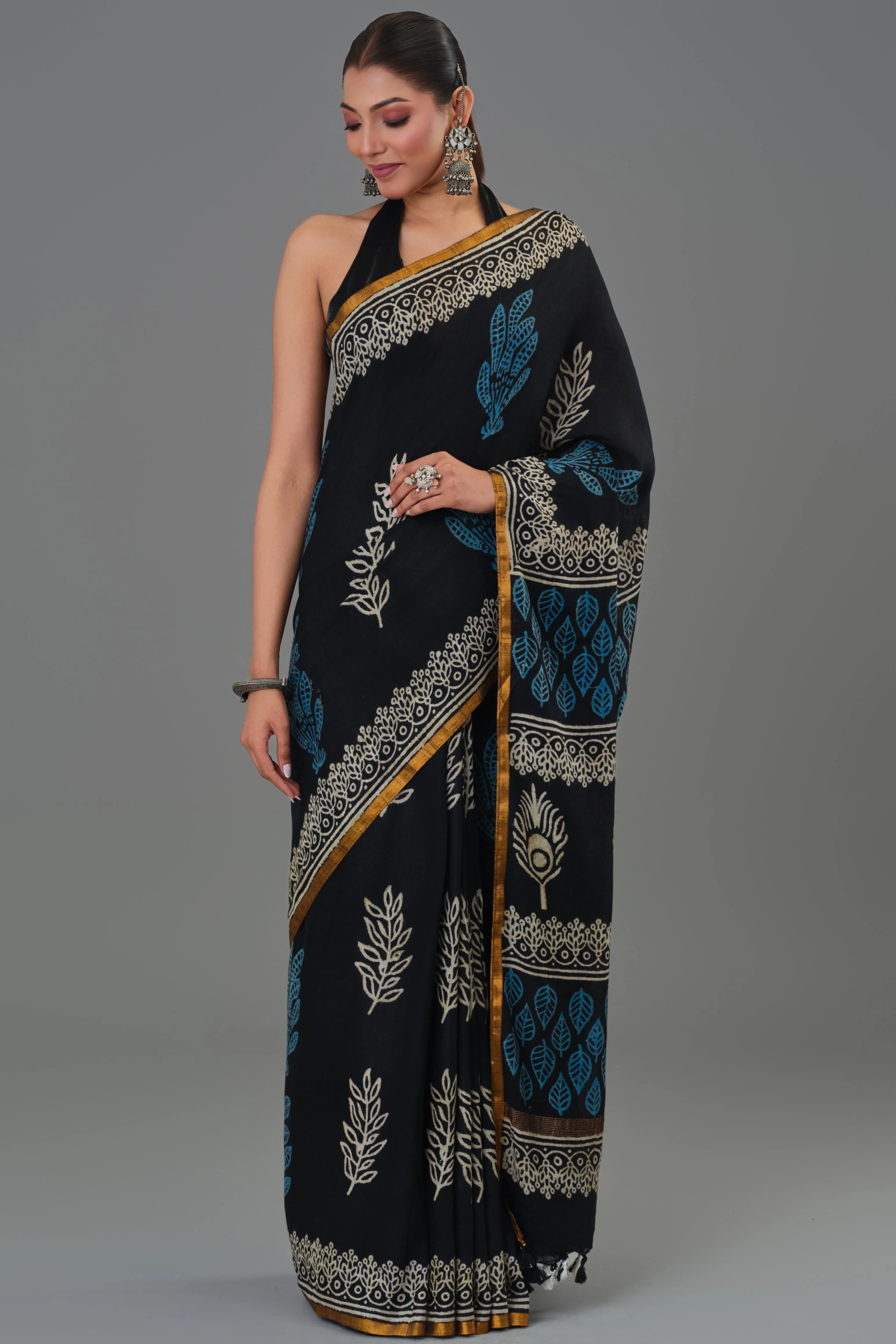 Cozy Black Dabu Hand Block Printed Linen Saree - Image 7