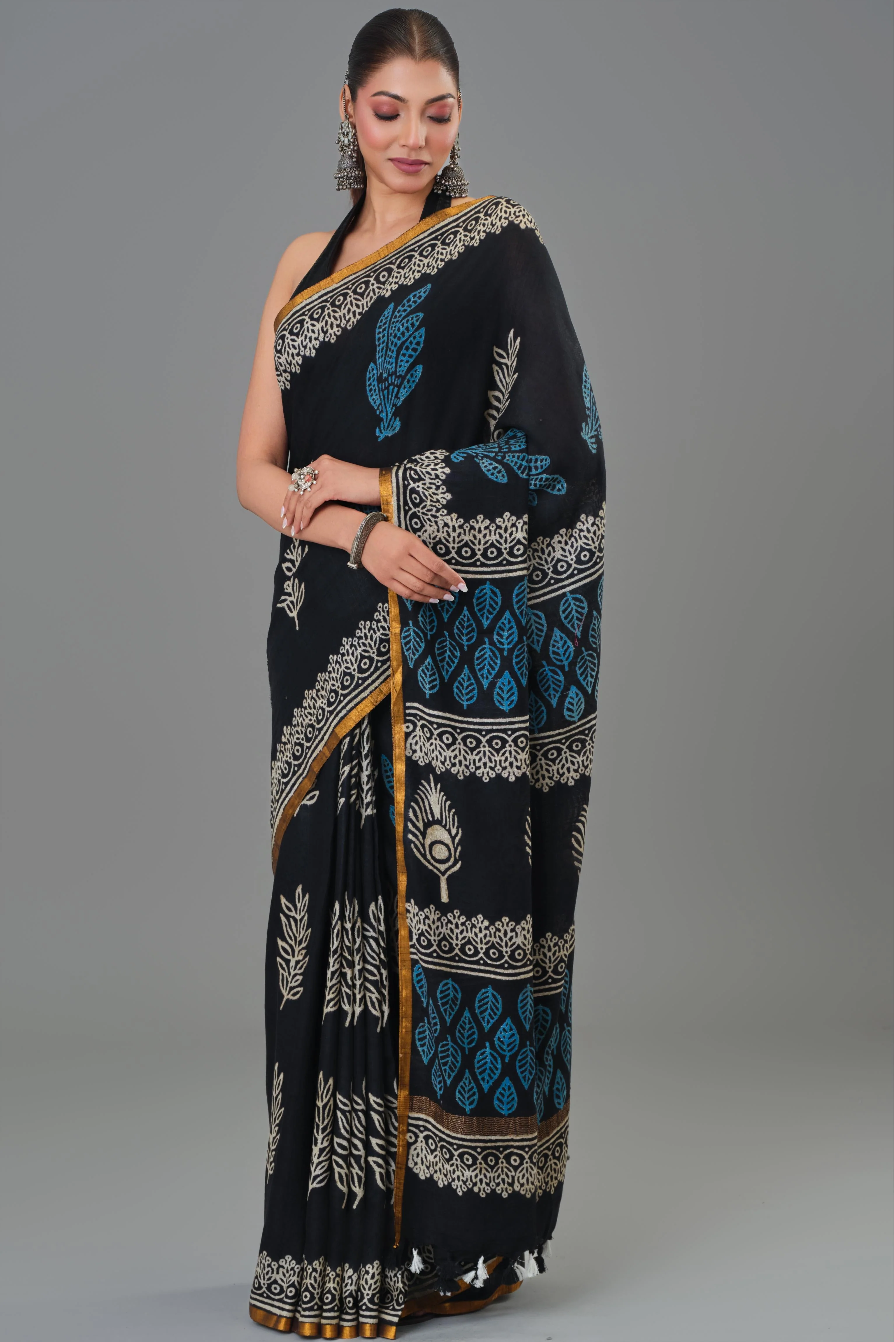 Cozy Black Dabu Hand Block Printed Linen Saree - Image 8