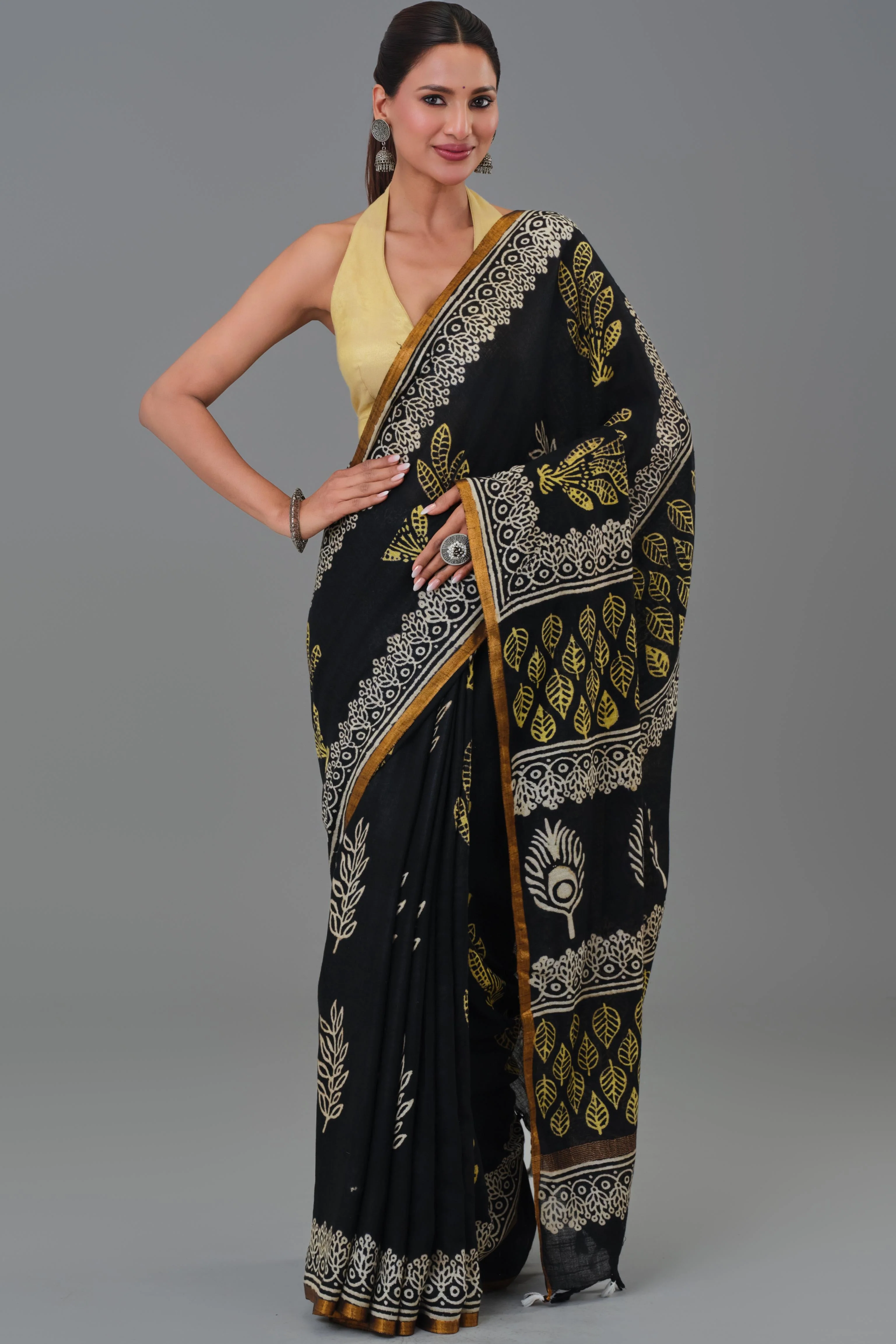 Black Dabu Hand Block Printed Linen Saree - Image 4