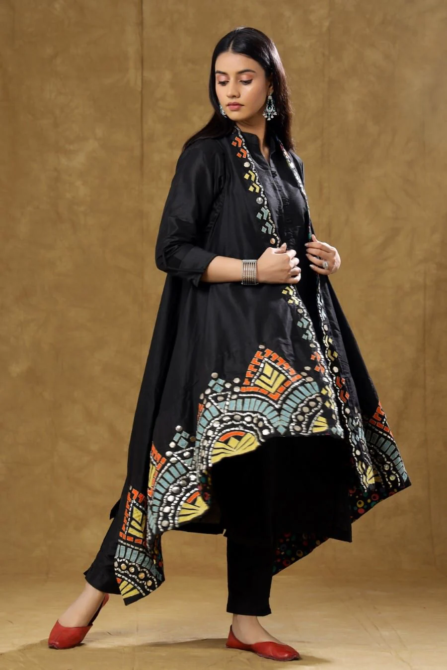 Black Dola Silk Kurta Pant And Jacket Set - Image 3