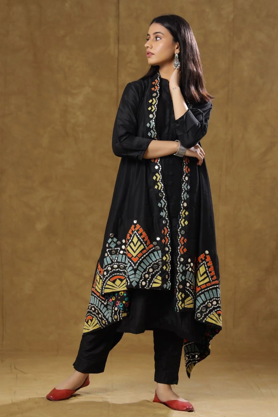 Black Dola Silk Kurta Pant And Jacket Set - Image 4