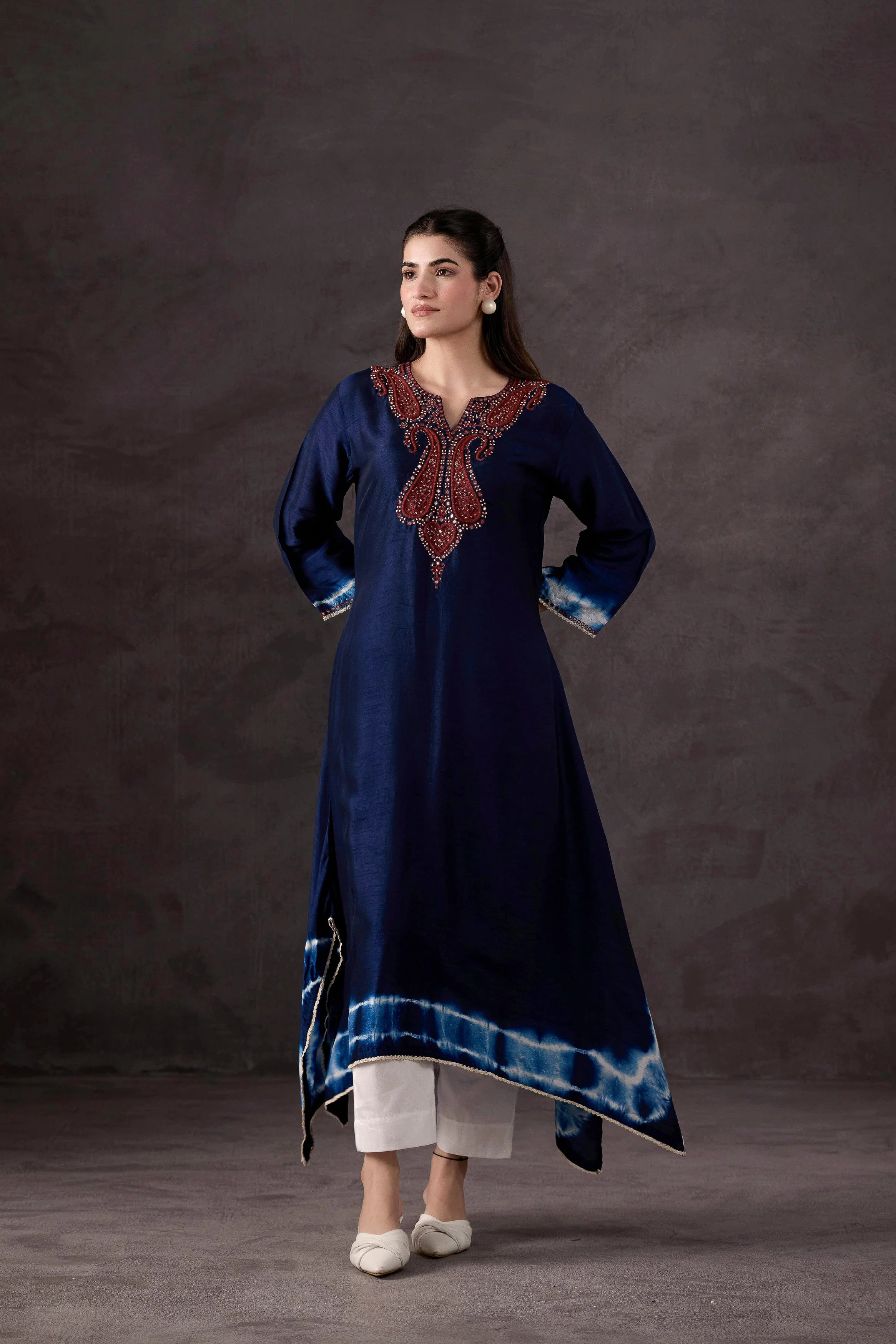 Teal Blue Embellished Raw Silk Kurta Set - Image 4