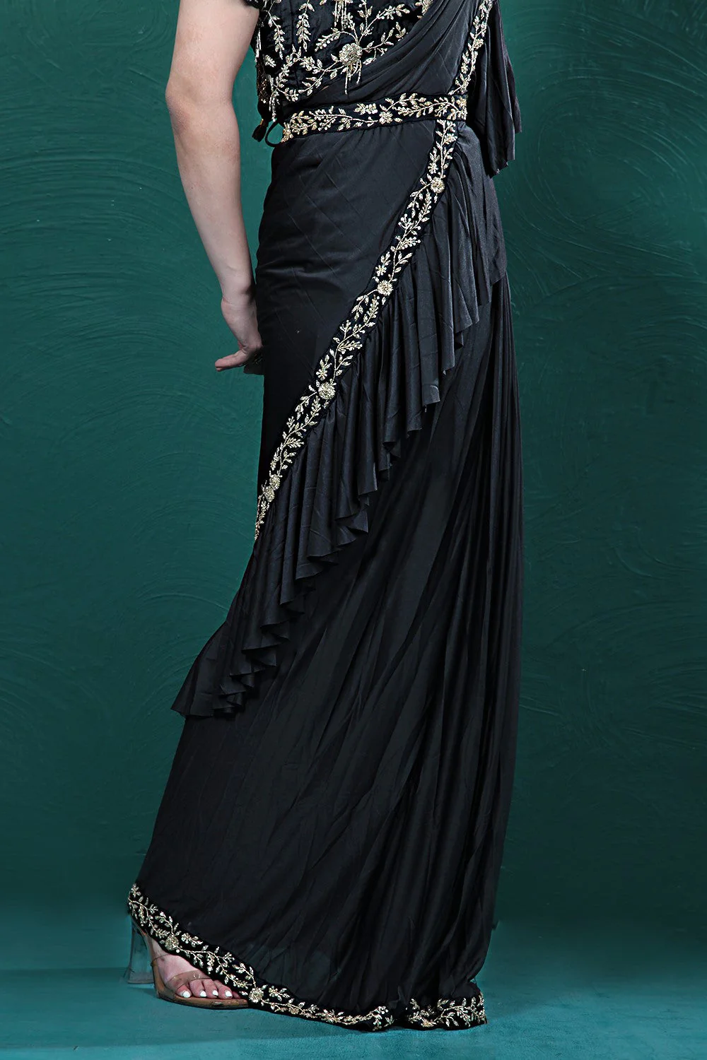 Black Embellished Spandex Saree - Image 5