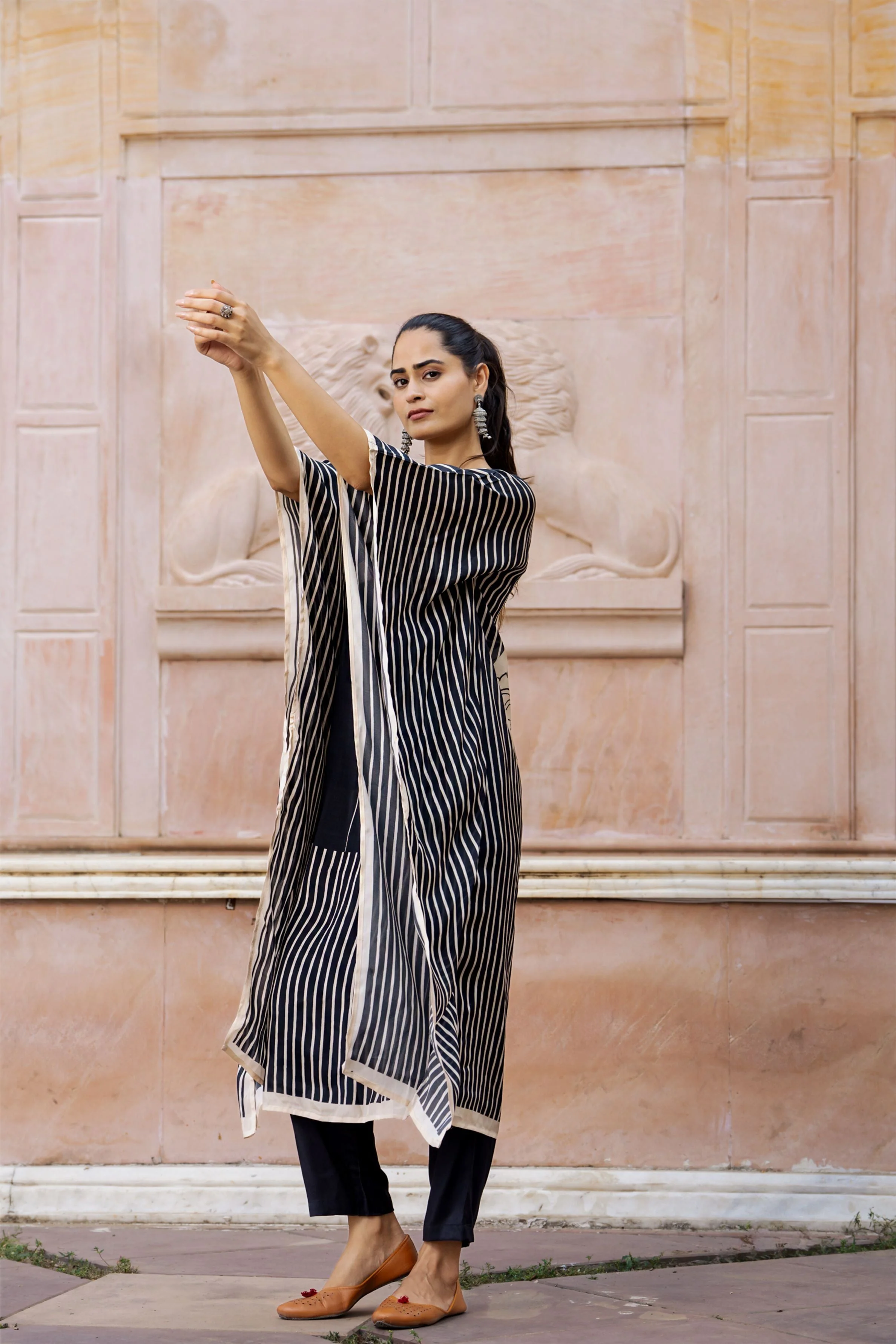 Black Floral Printed Muslin Silk Kaftan Set - Image 4