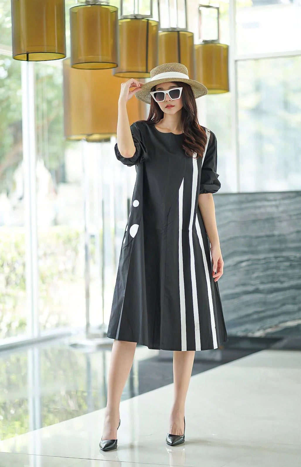 Black and White Geometric Printed Cotton Dress - Image 3