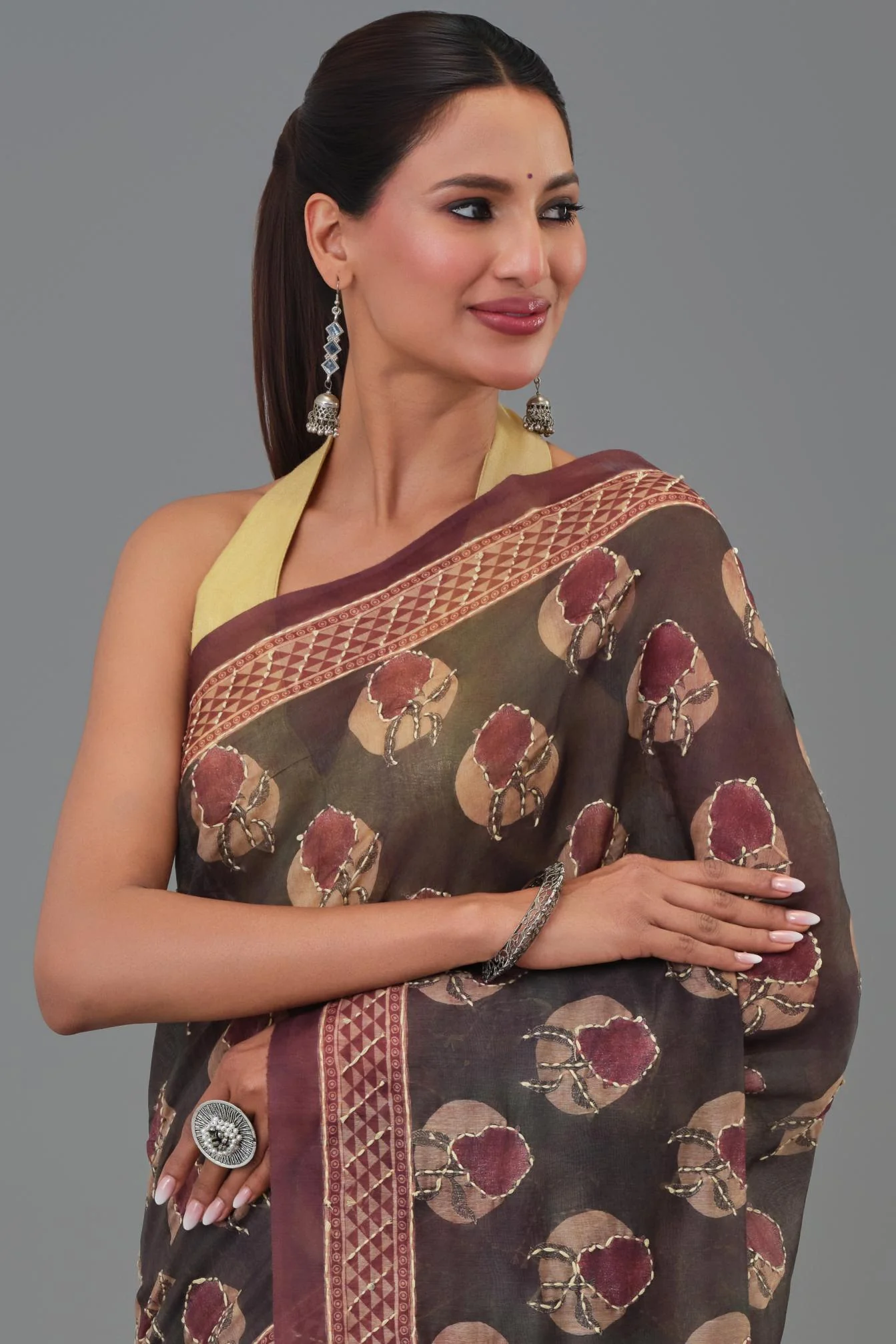 Maroon Kantha Handwork Chanderi Silk Saree - Image 4