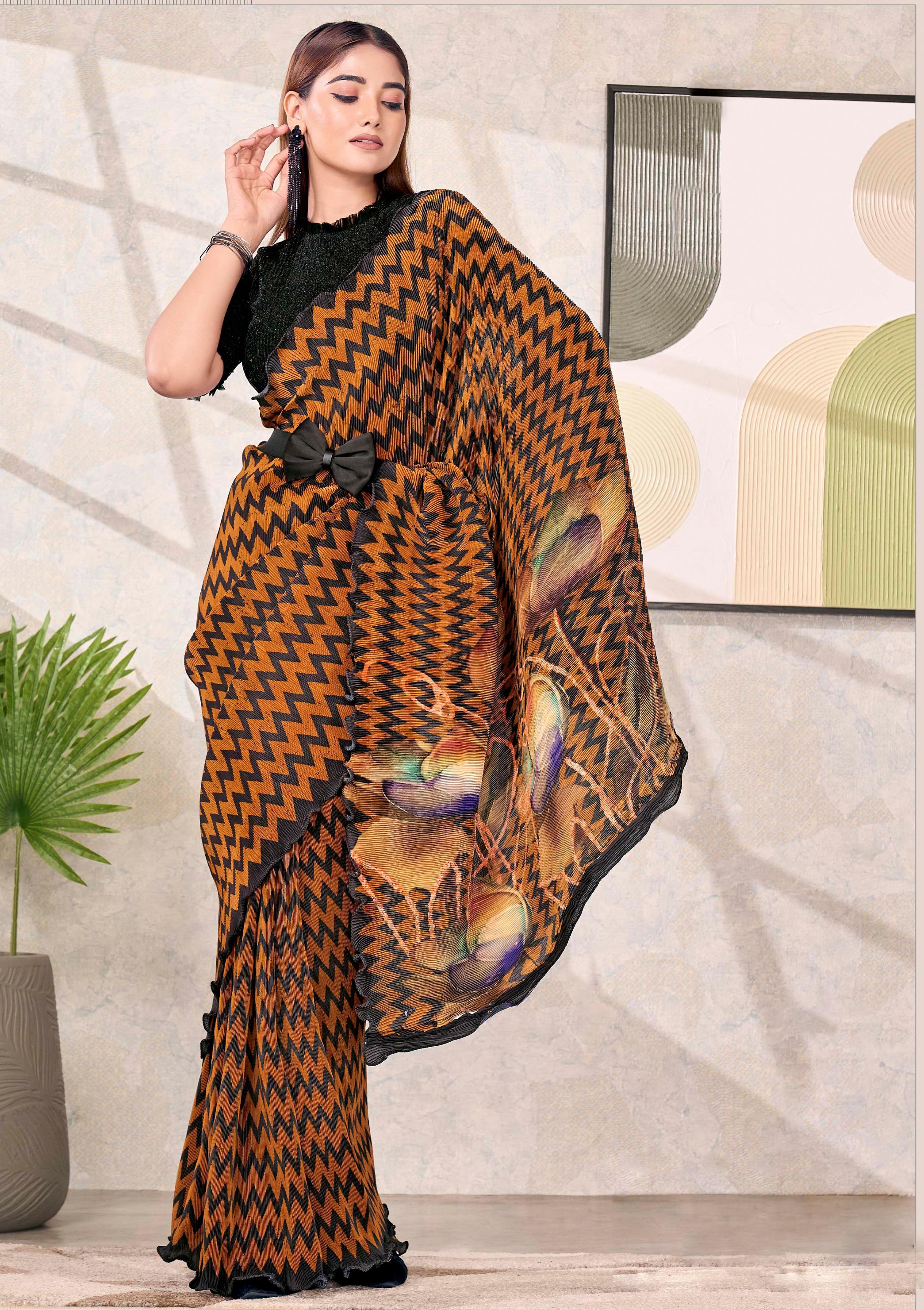 Black & Gold Satin Silk Saree - Image 4