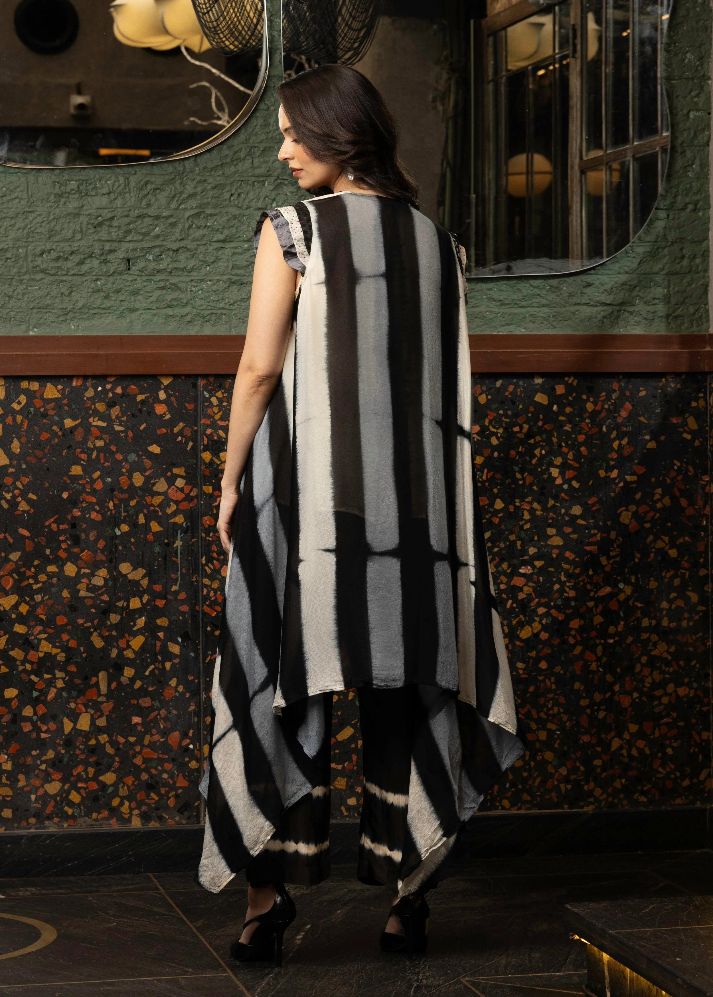 Black Abstract Print Satin Silk Co-Ord Set - Image 5