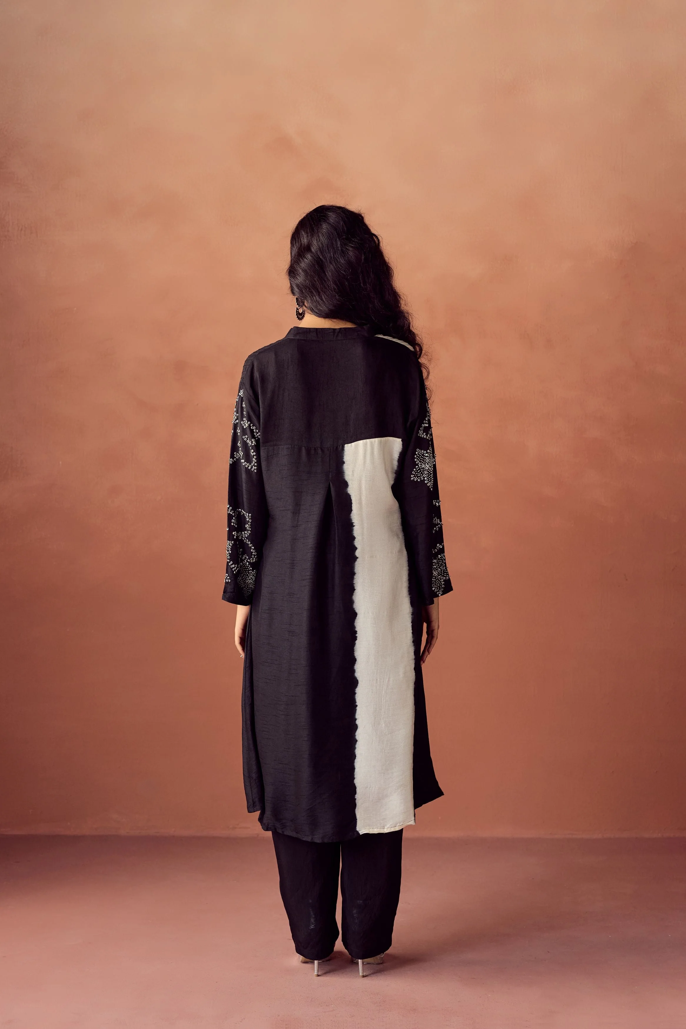 Black Raw Silk Ombre Dyed Pant Set - Image 6
