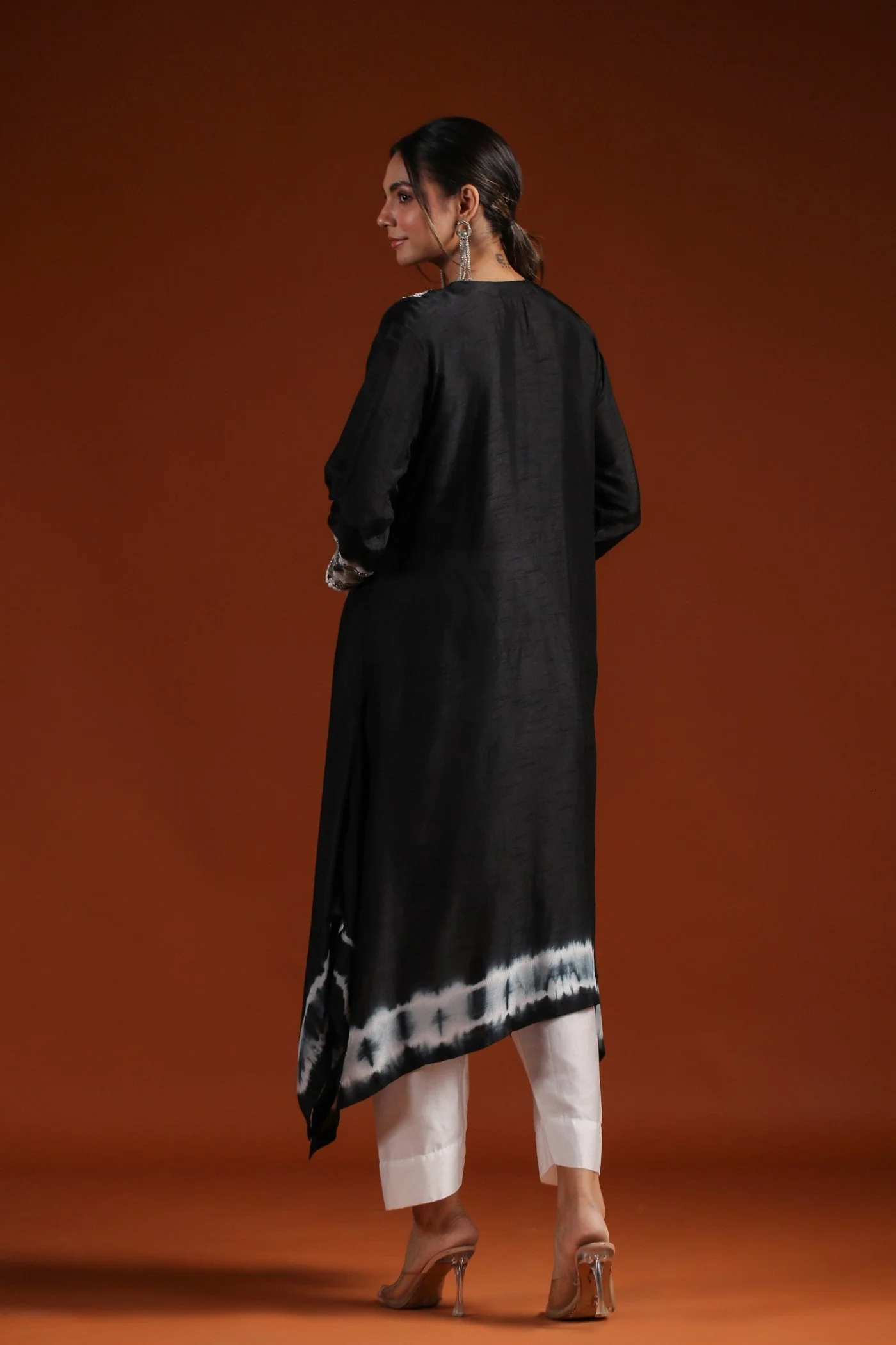 Black Tie Dyed Embellished Kurta & Pant - Image 5