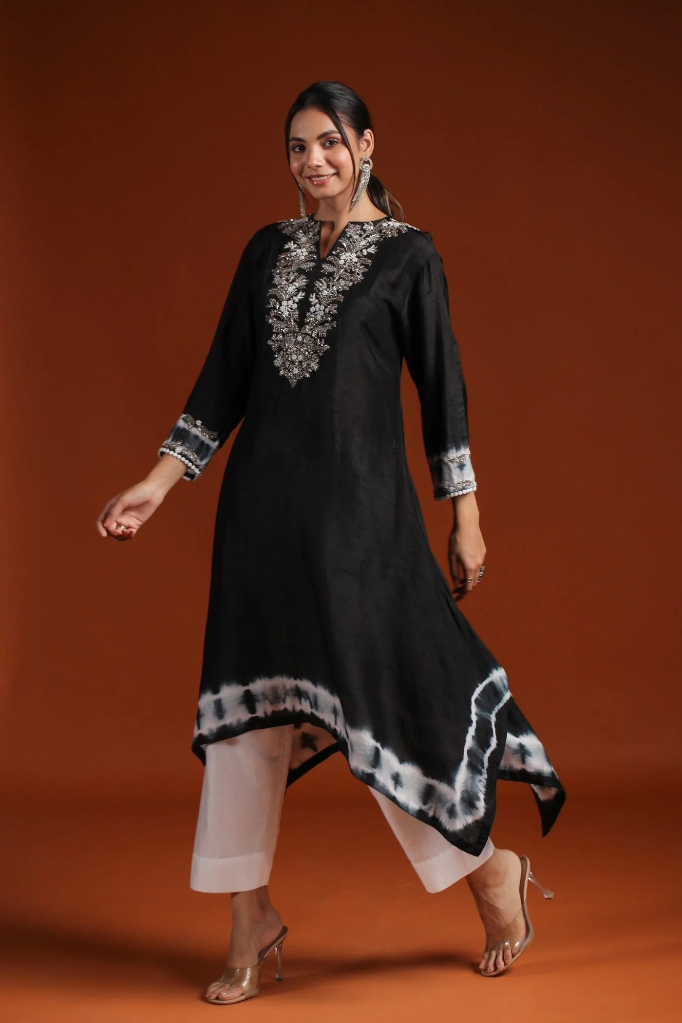 Black Tie Dyed Embellished Kurta & Pant - Image 6