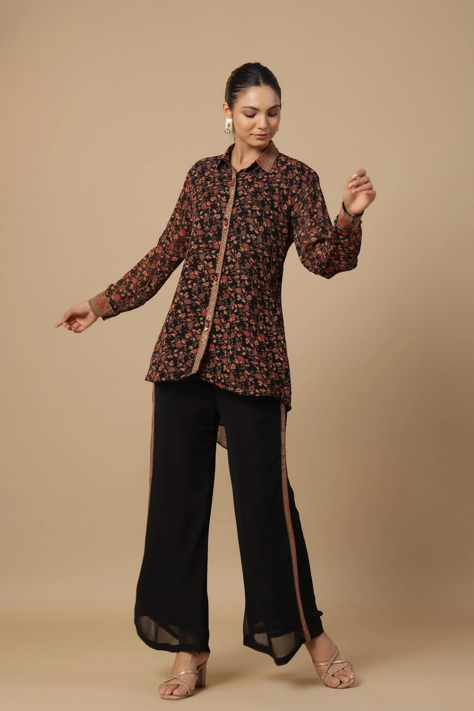 Black Traditional Printed Premium Georgette Silk Co-Ord Set - Image 3