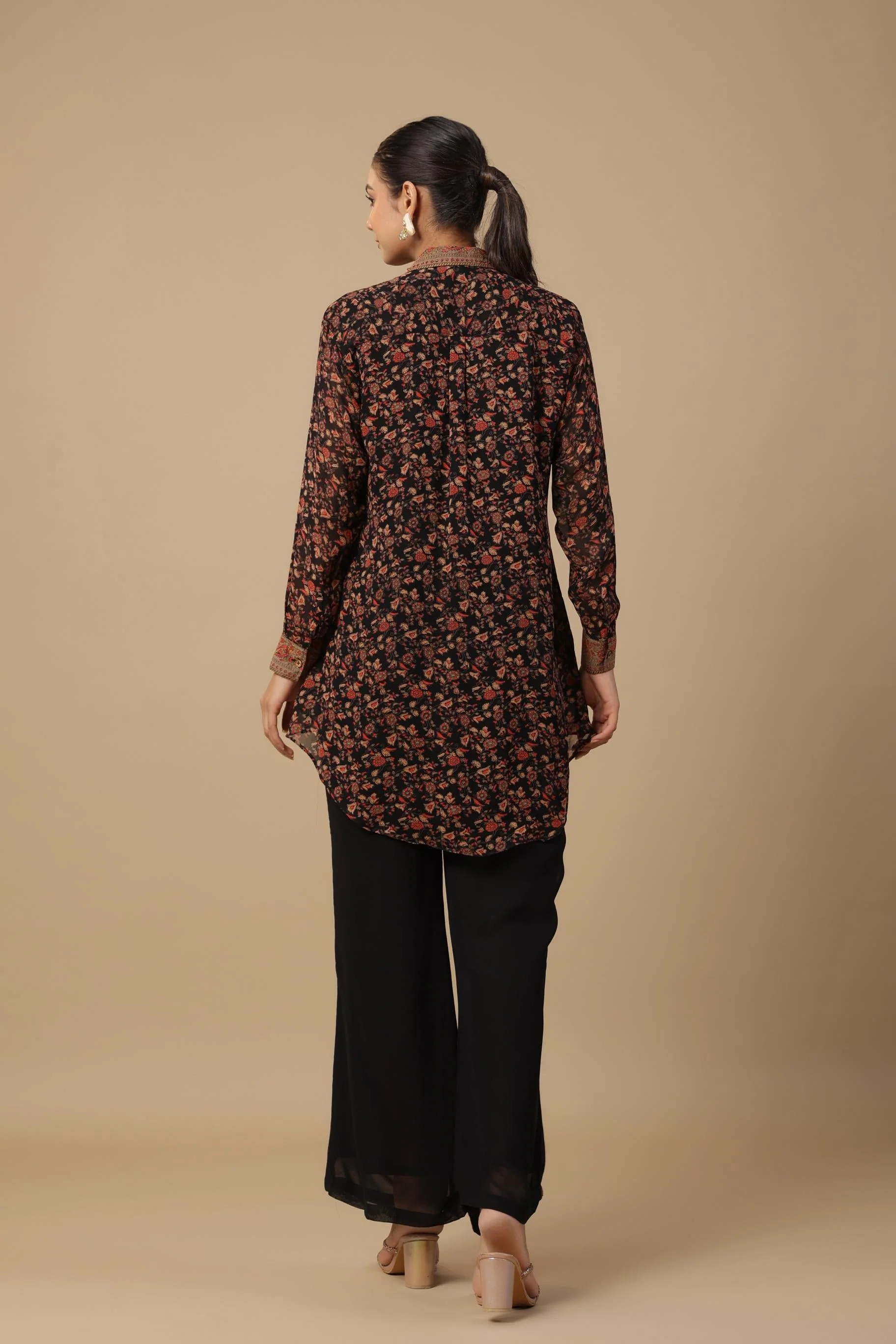 Black Traditional Printed Premium Georgette Silk Co-Ord Set - Image 5