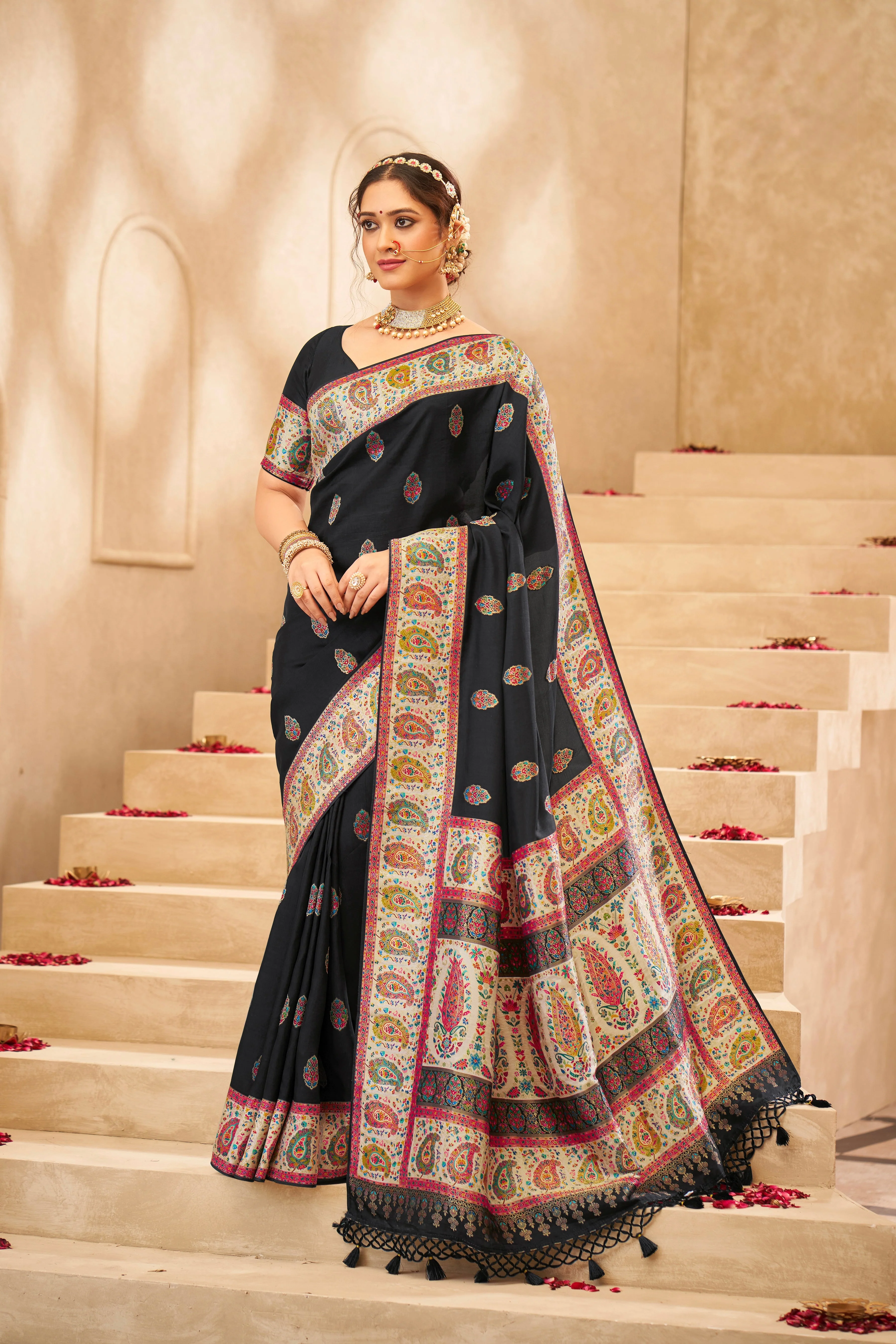 Black Tussar Silk Saree - Image 2