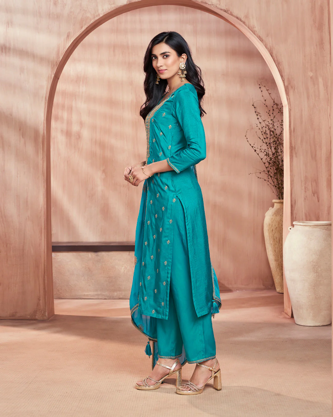 Cerulean Bloom Embellished Vichitra Silk Pant Set - Image 4