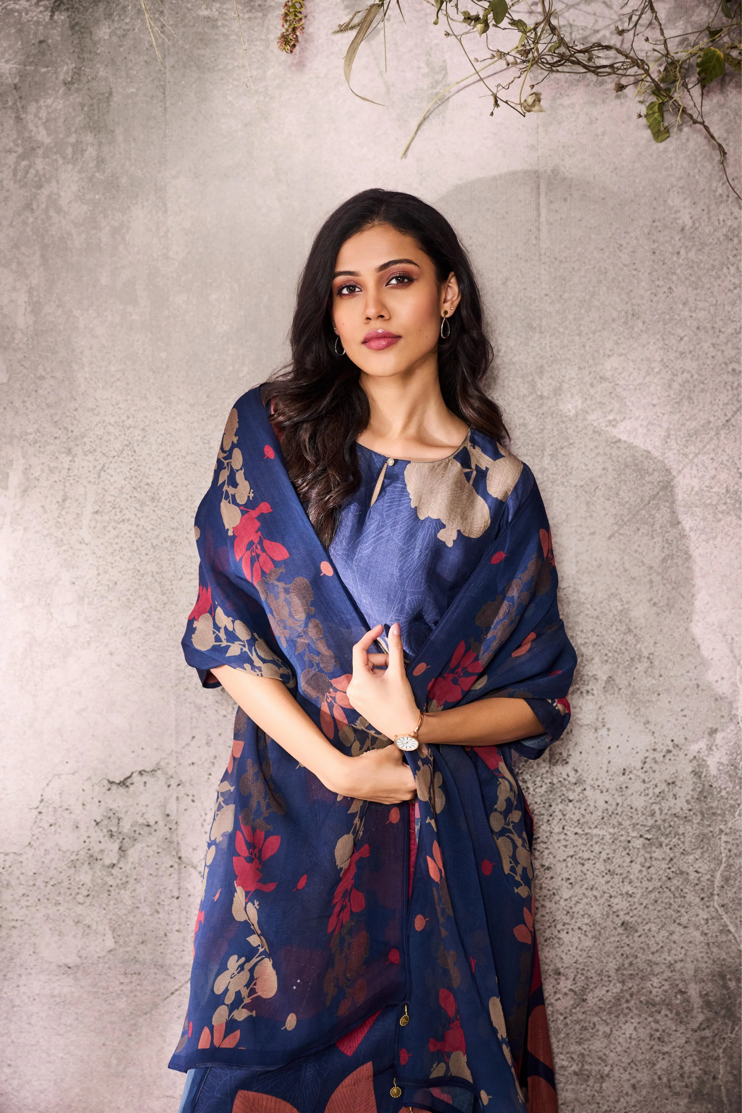 Blue Printed Tussar Silk Pants Set - Image 2