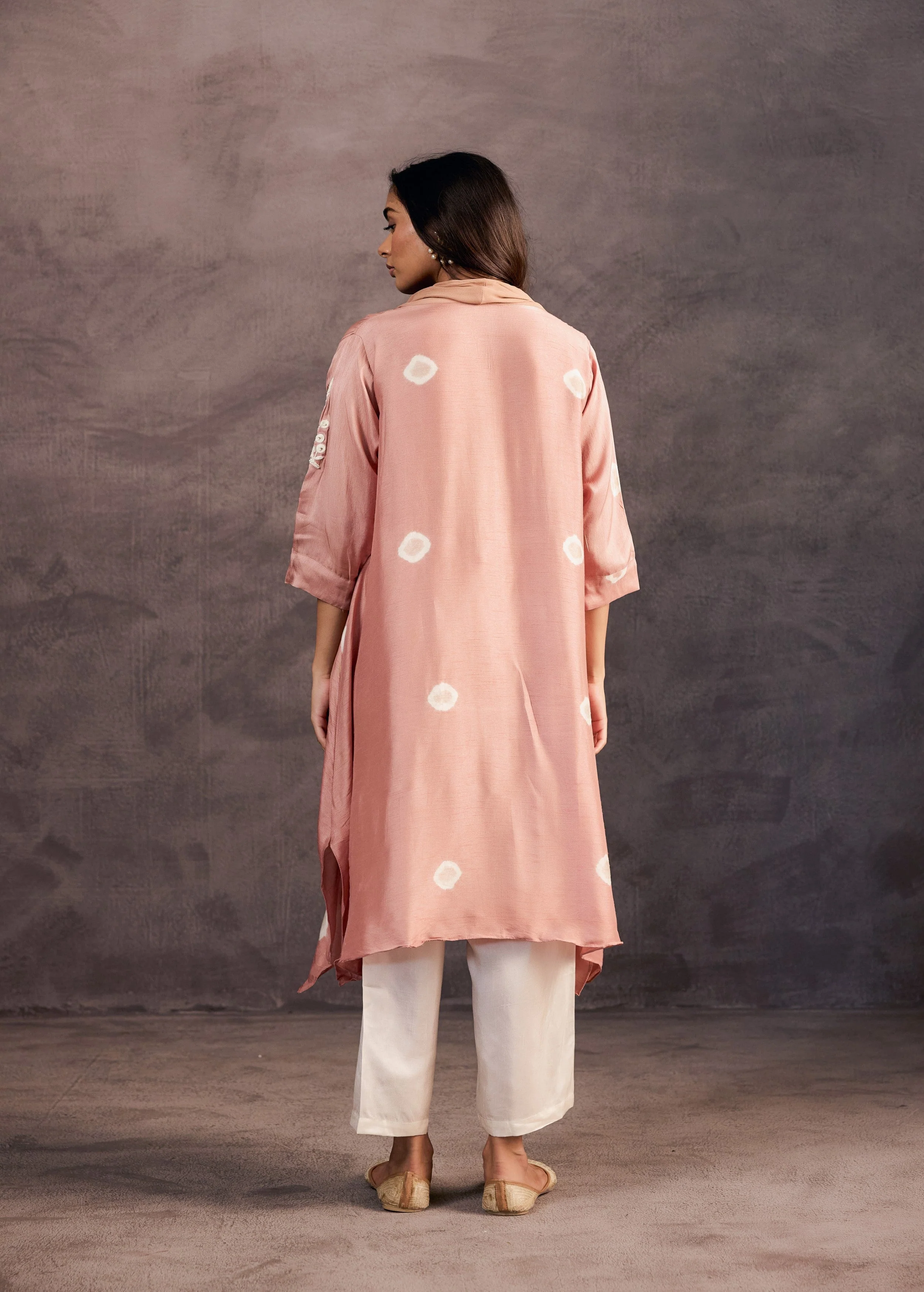 Blush Peach Embellished Raw Silk Kurta Set - Image 7
