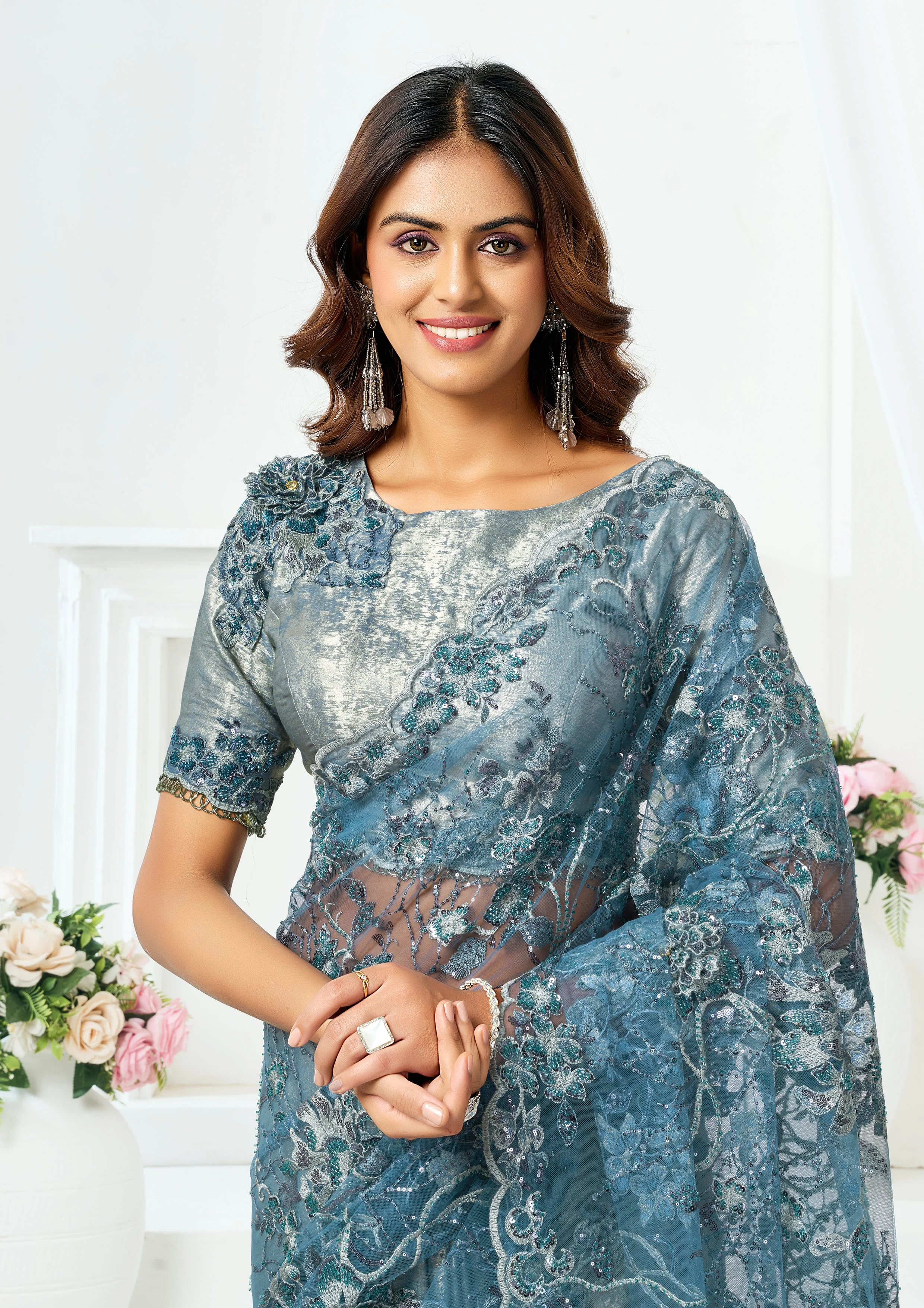 Metallic Grey Embellished Metallic Satin Silk Saree - Image 3