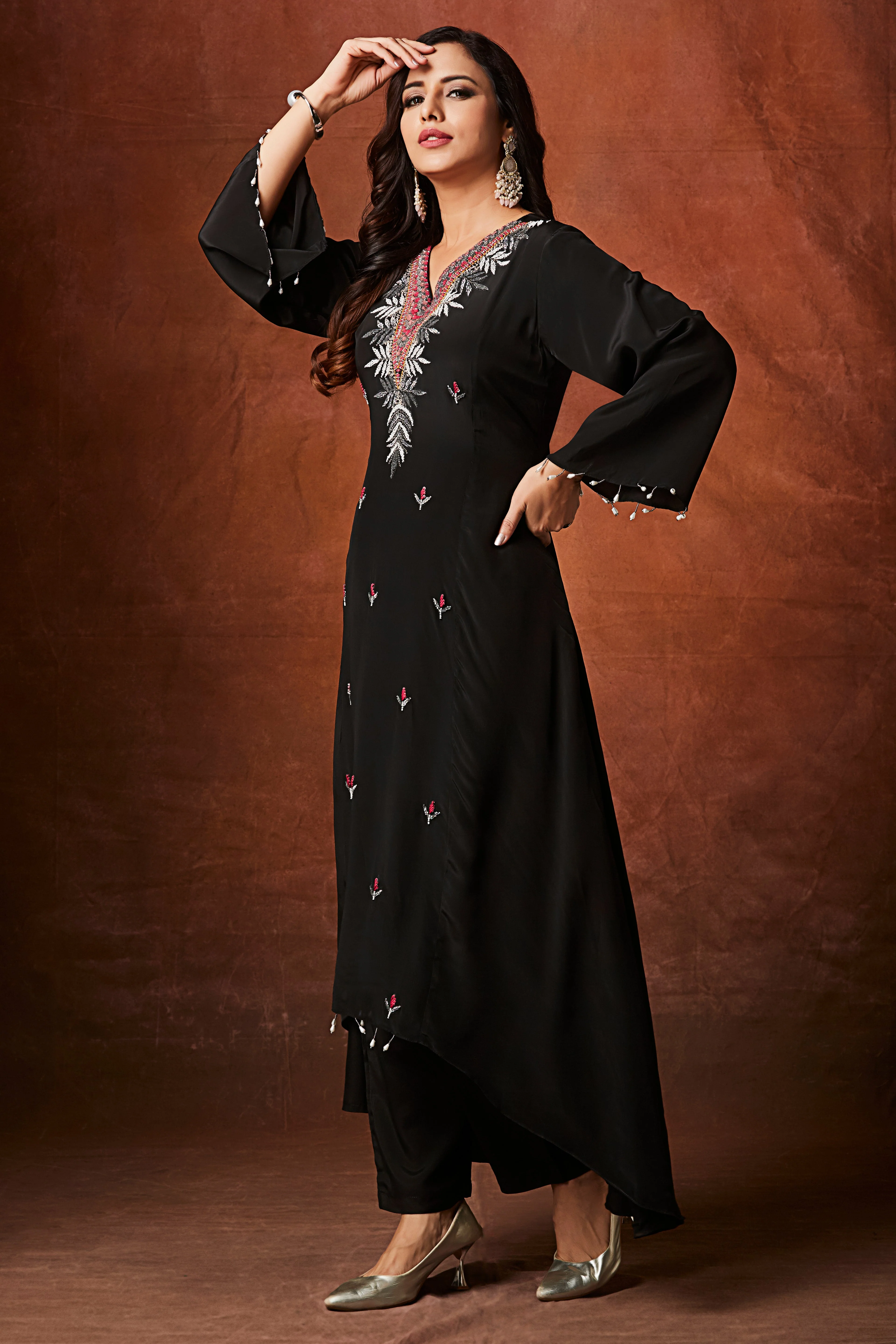 Jet Black Embellished Chinon Silk Kurta Set - Image 3