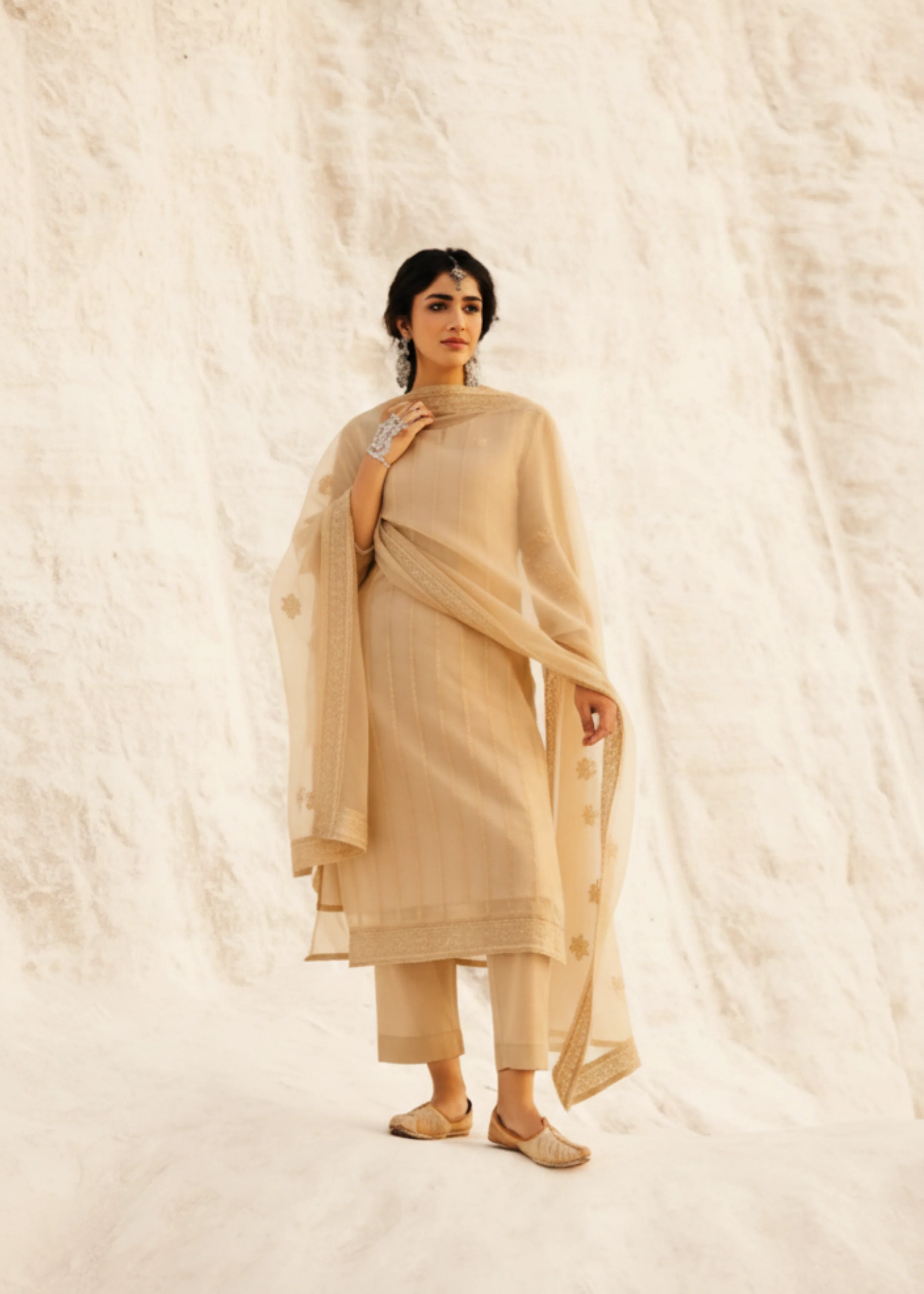 Bright Beige Chikankari Mul-Chanderi Silk Pant Set - Image 3