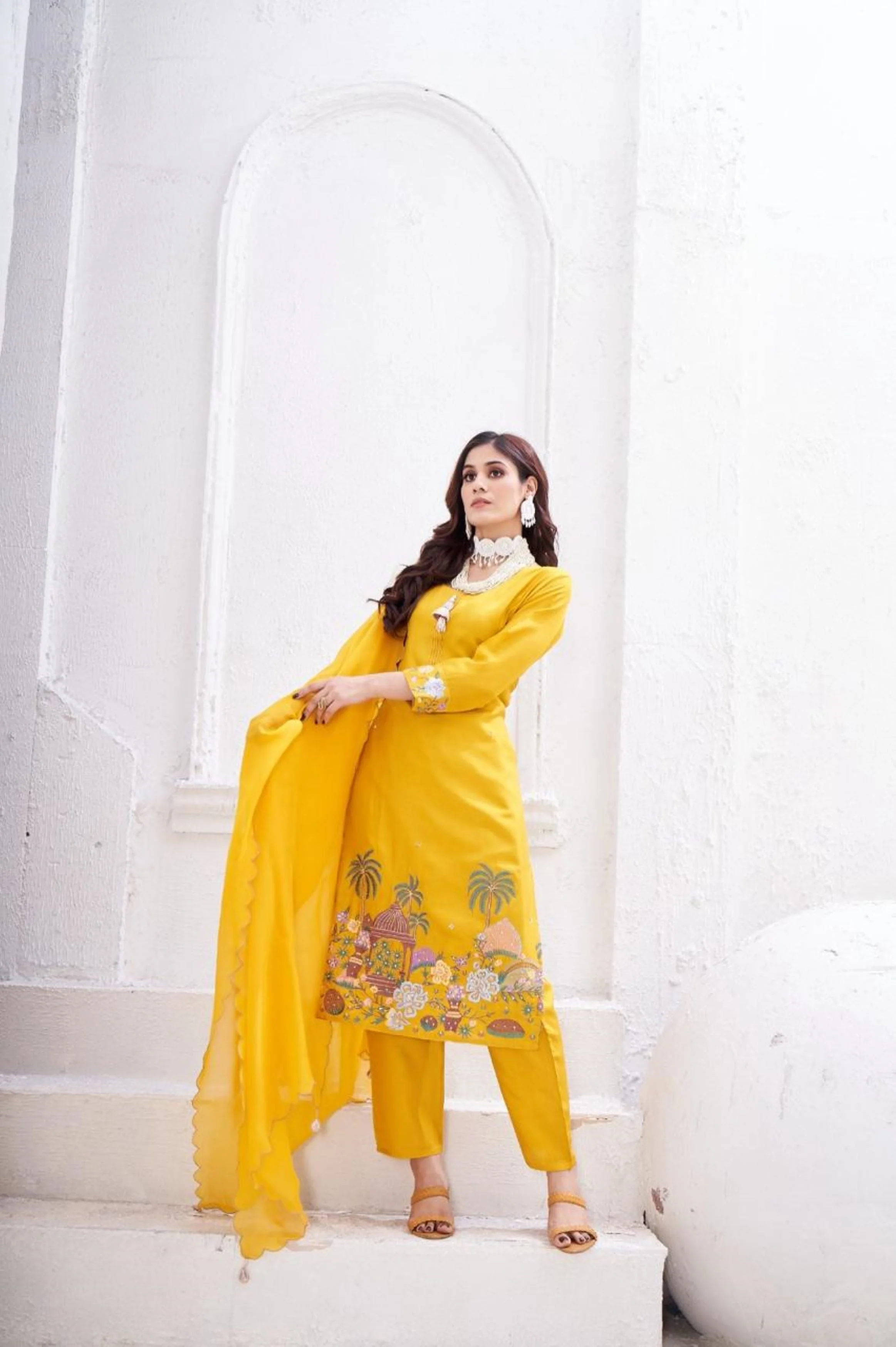 Bright Yellow Embellished Glass Tissue Organza Kurta Pant Set - Image 4