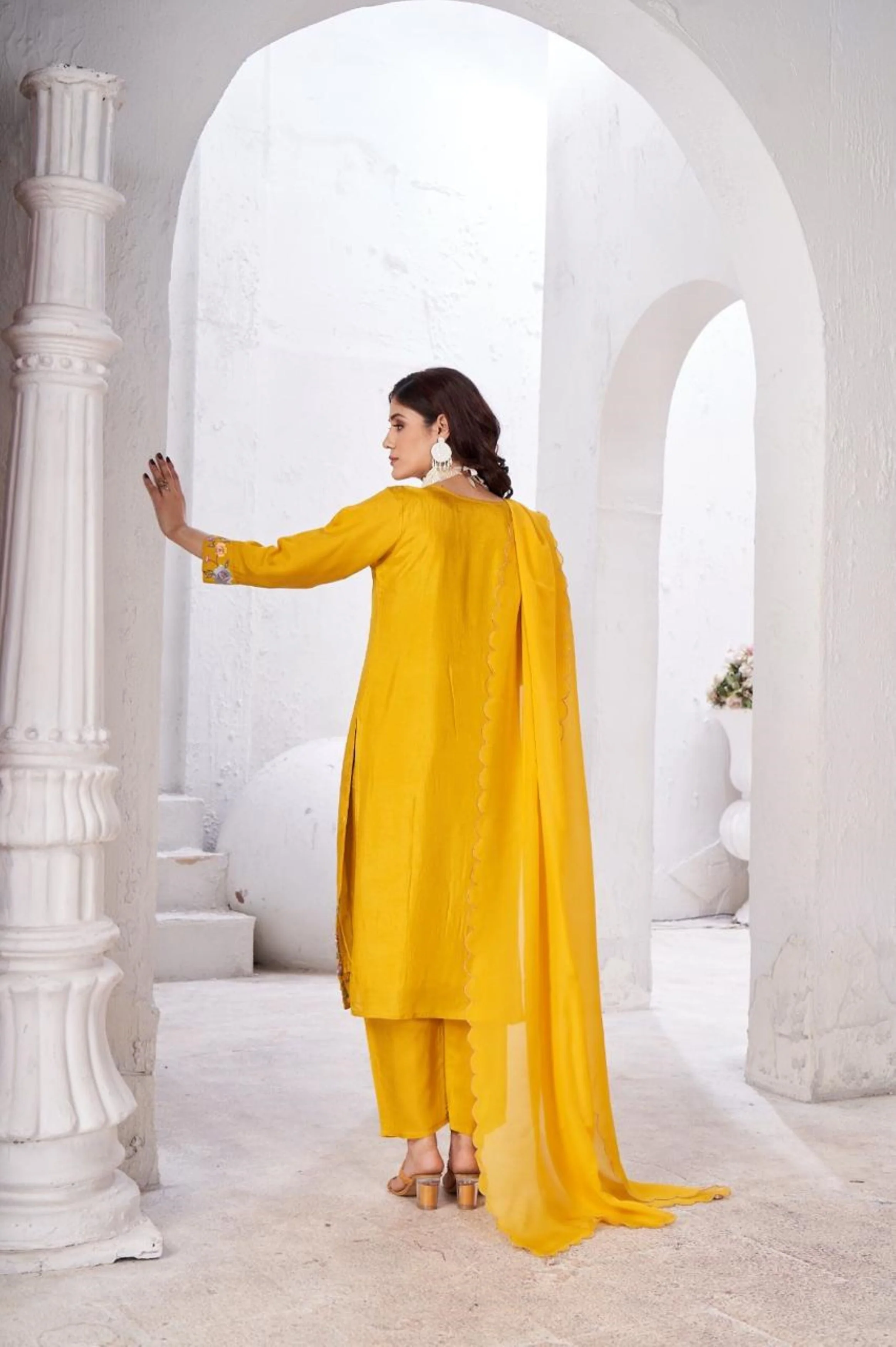 Bright Yellow Embellished Glass Tissue Organza Kurta Pant Set - Image 5