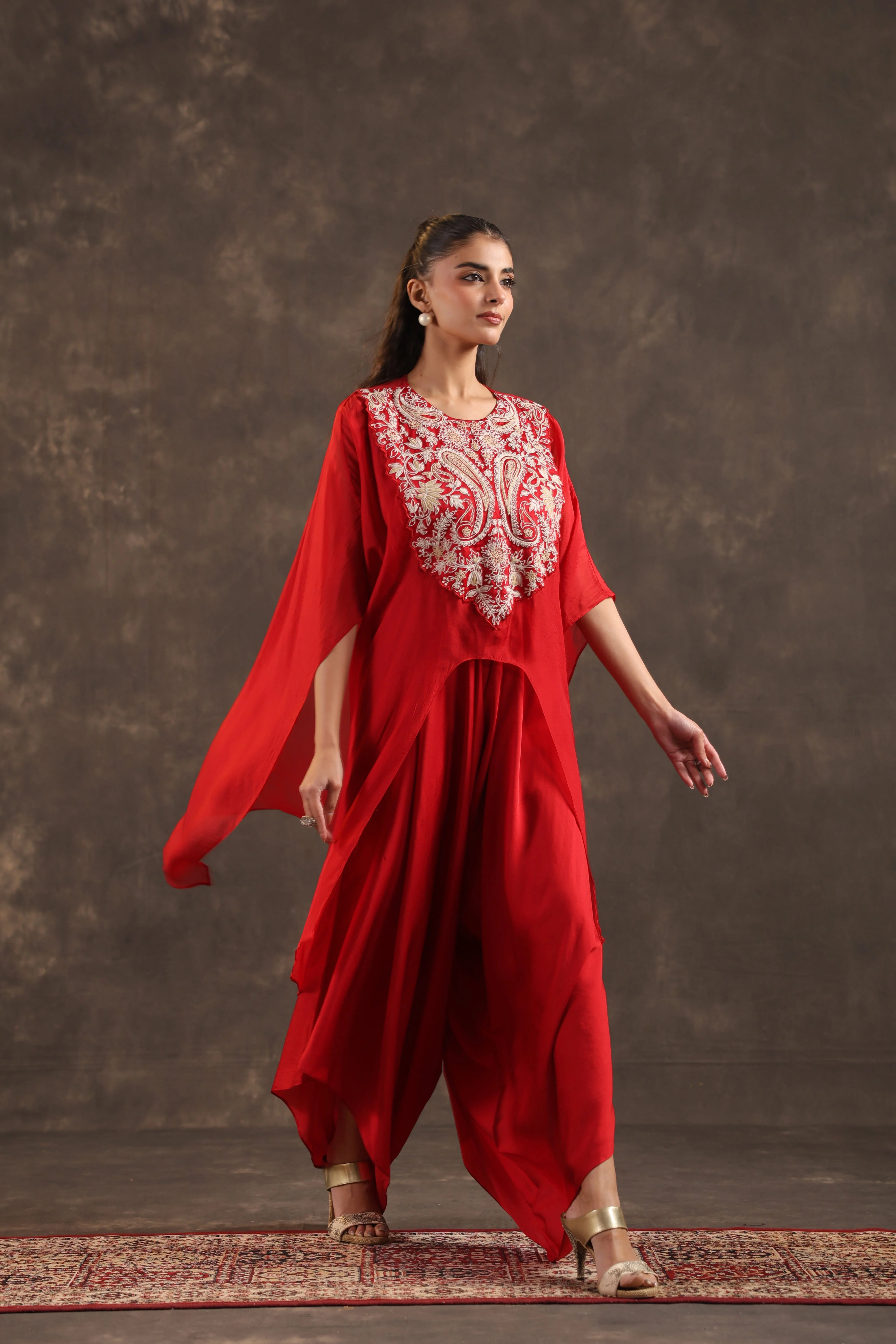 Red Cape Embellished Organza Silk Kurta Set - Image 4