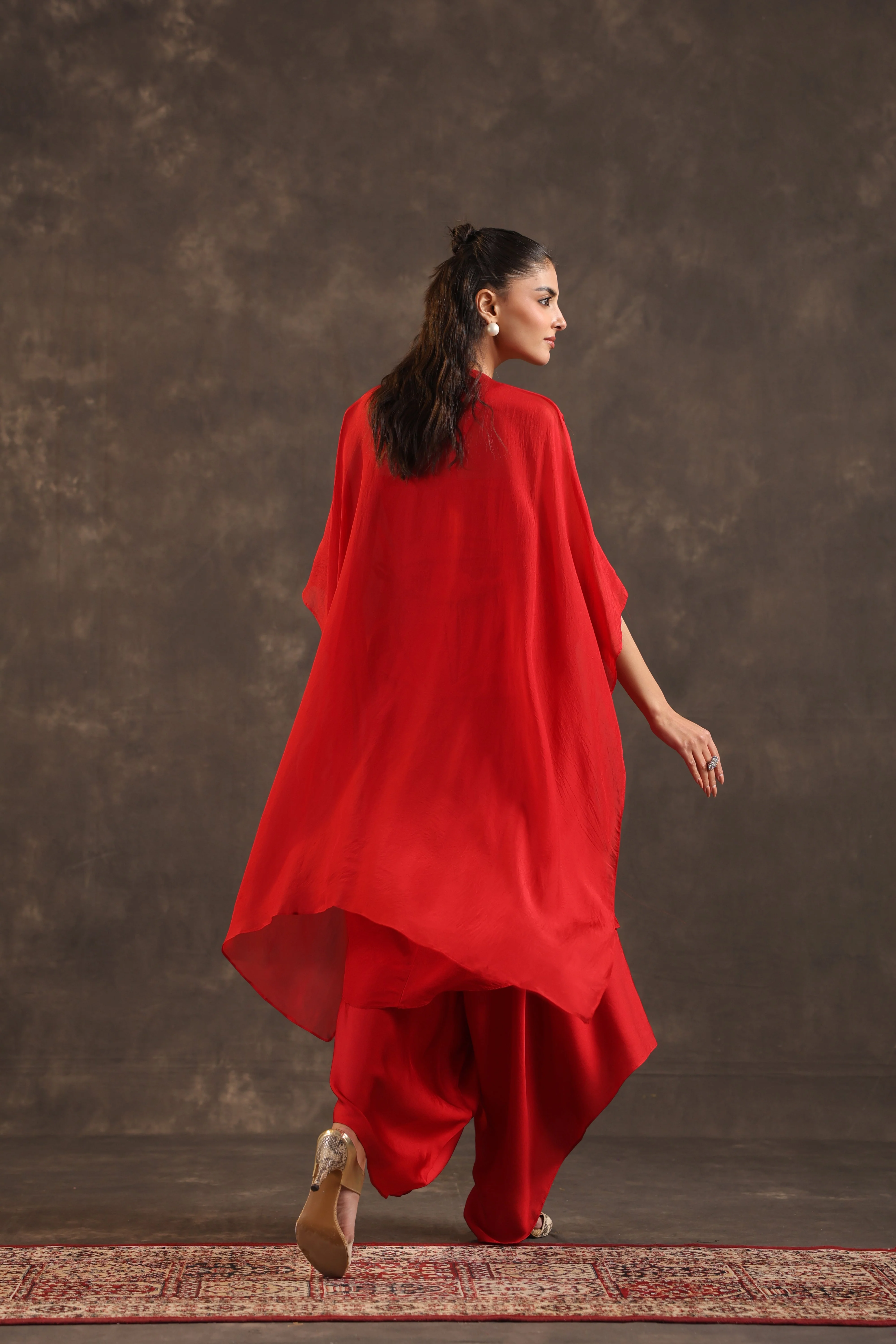 Red Cape Embellished Organza Silk Kurta Set - Image 5