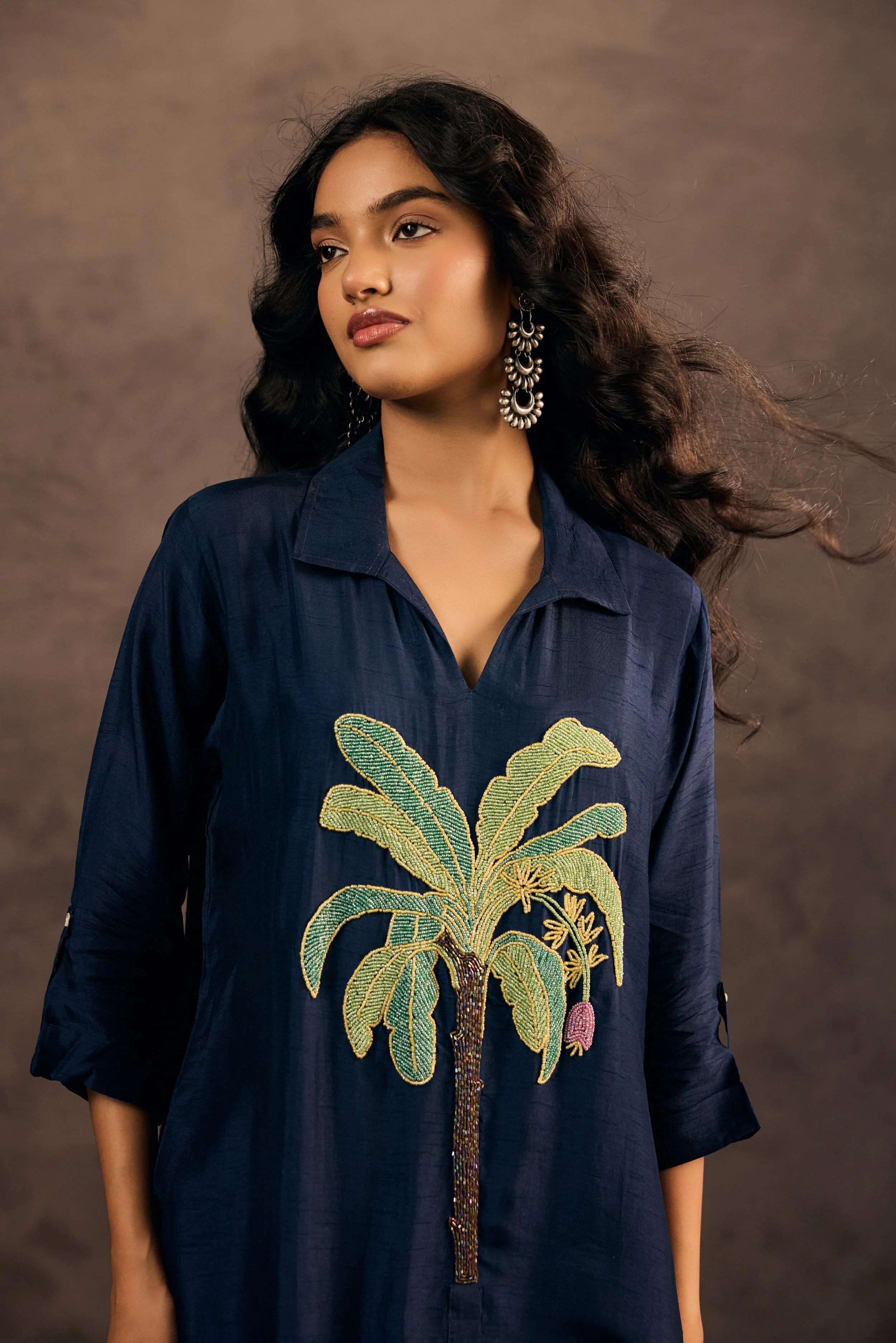 Celestial Blue Embellished Raw Silk Kurta Set - Image 3