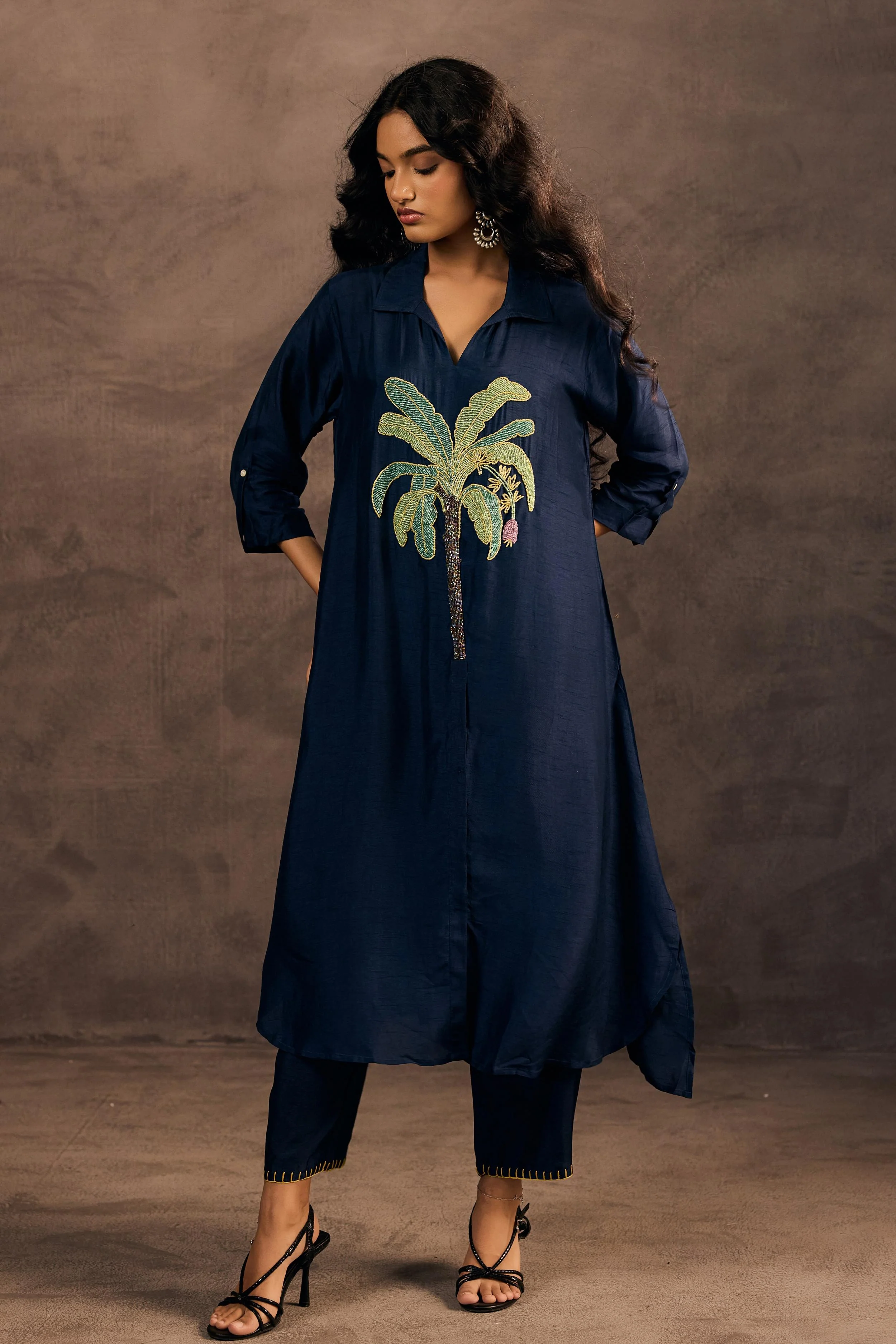 Celestial Blue Embellished Raw Silk Kurta Set - Image 4