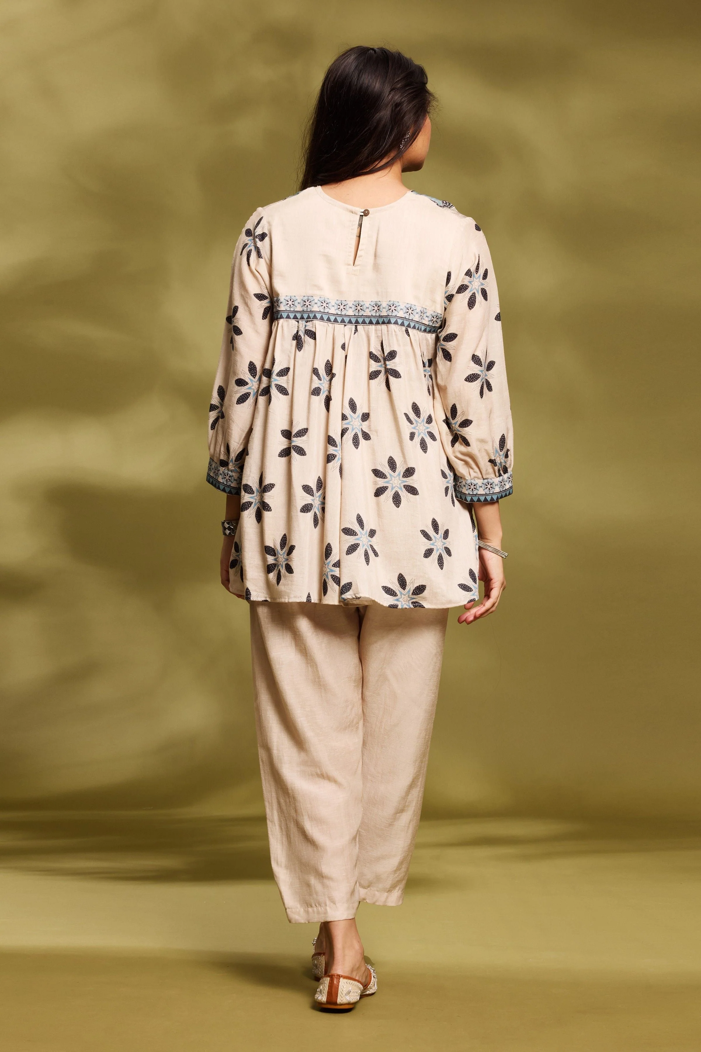 Champagne Ethnic Co-Ord Set - Image 3