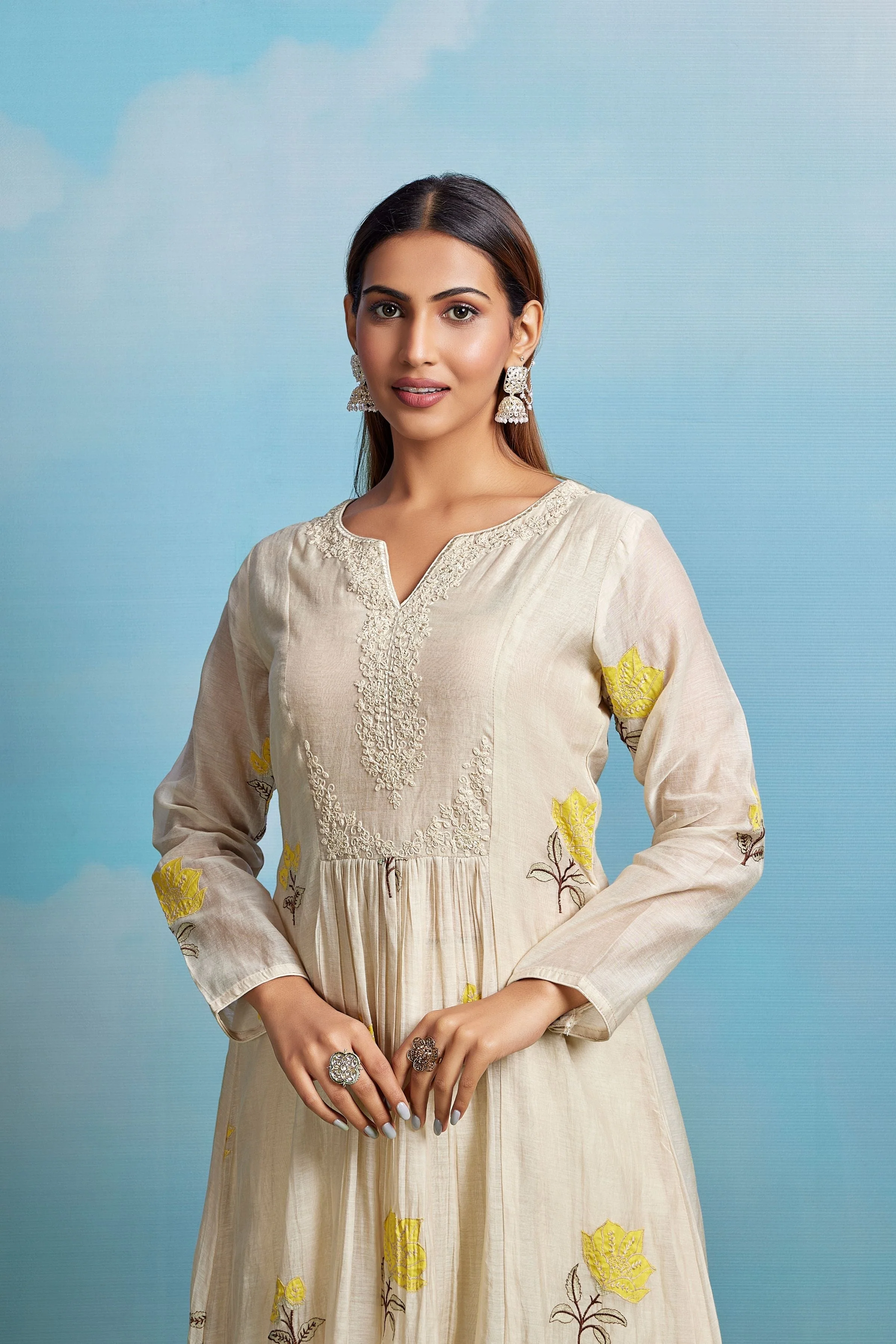 Champagne Gardenia Embroidered Chanderi Silk Pant Set - Image 2