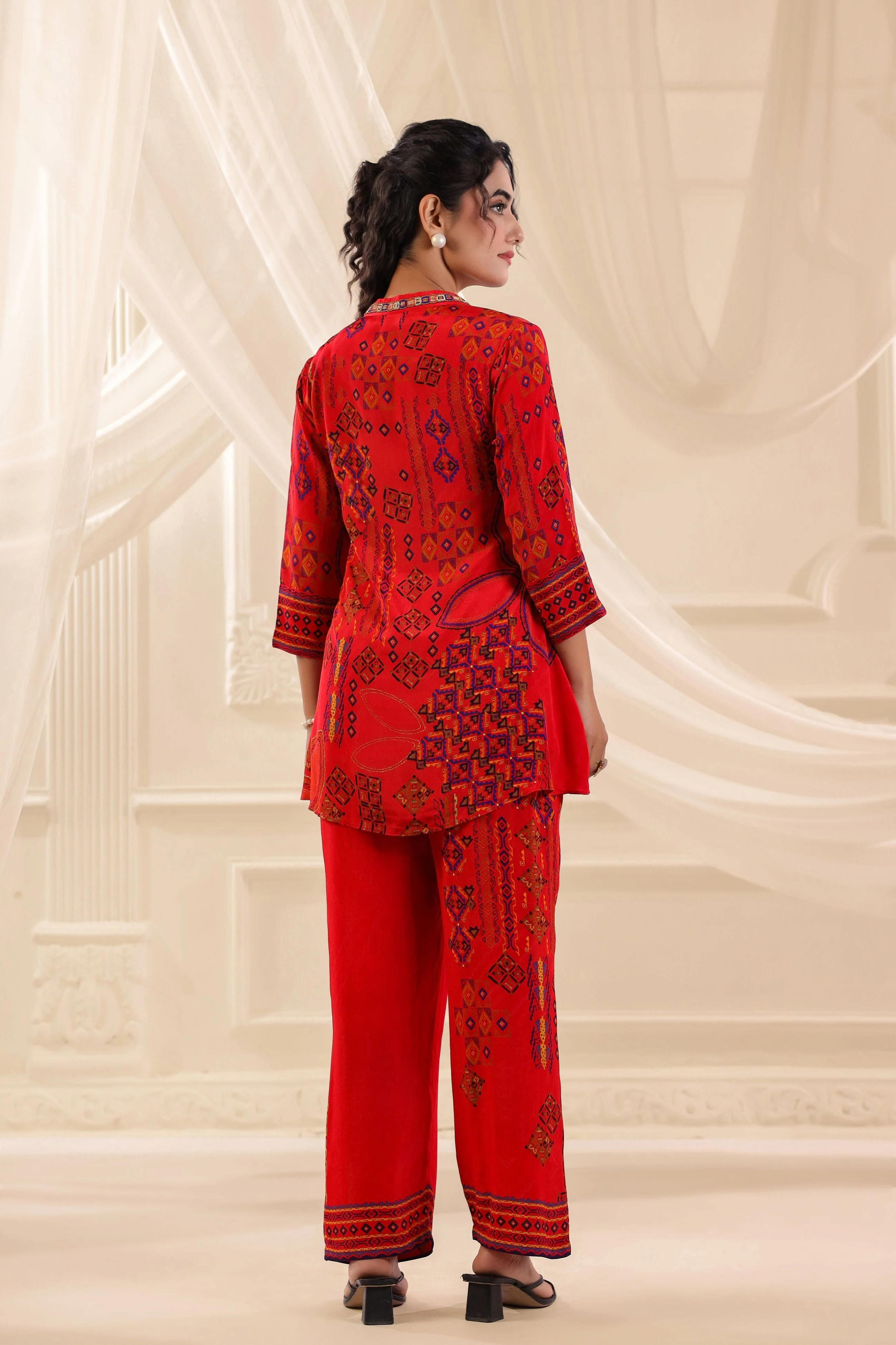 Chilli Red Printed Crepe Silk Co-Ord Set - Image 4