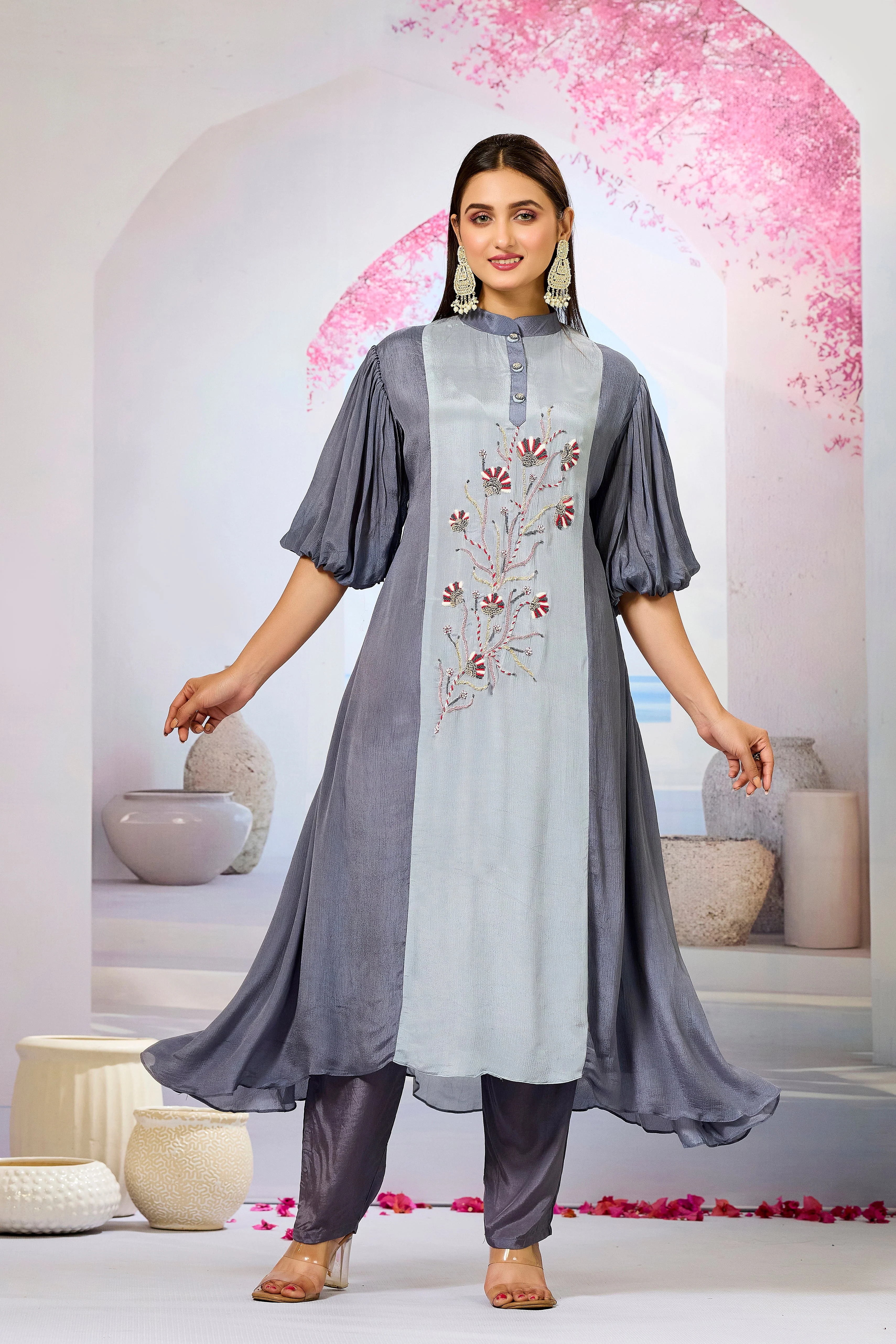 Grey Shaded Chinon Silk Kurta Pants Set - Image 5
