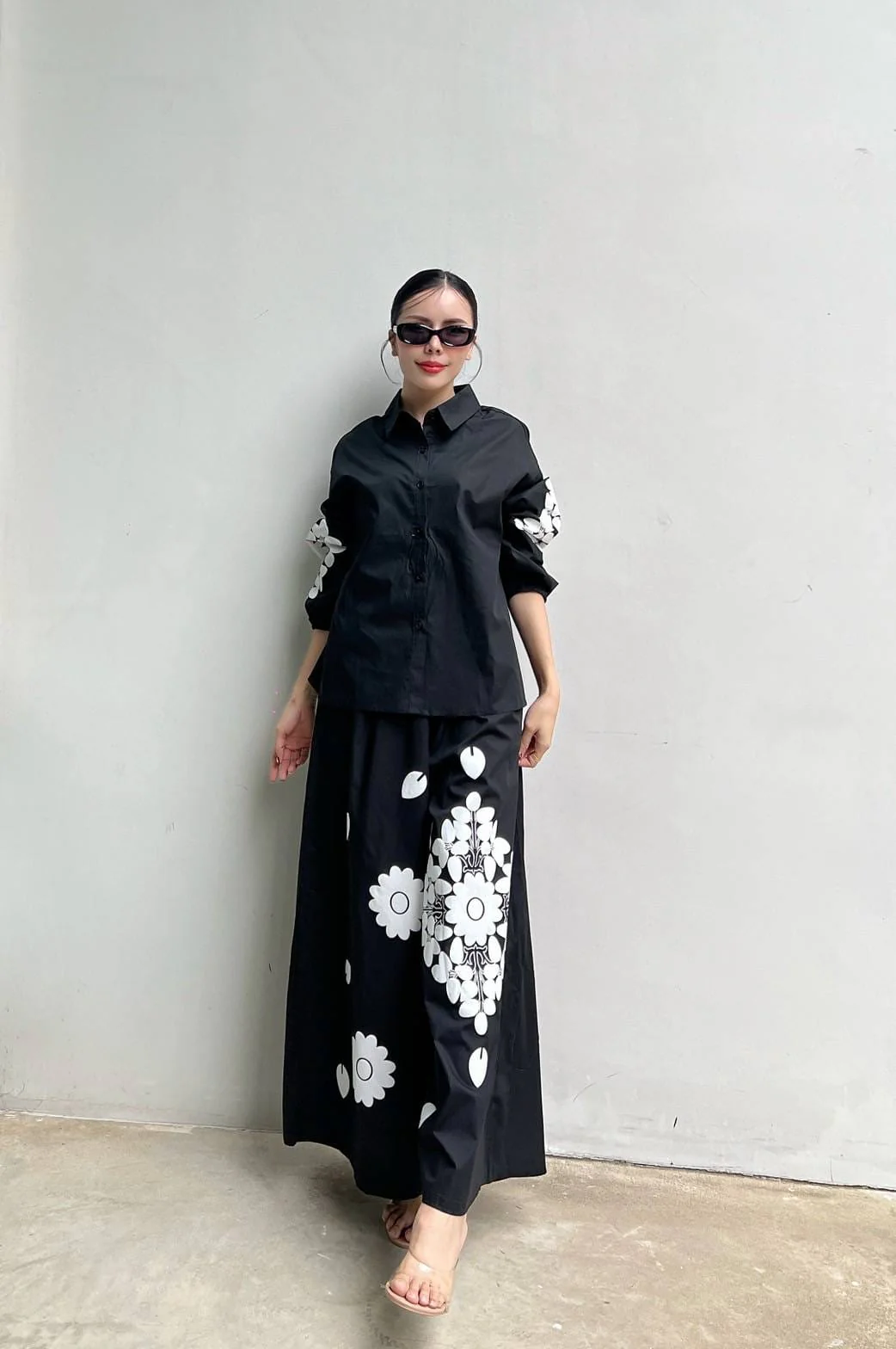 Classic Black Minimalist Floral Cotton Co-Ord Set - Image 3