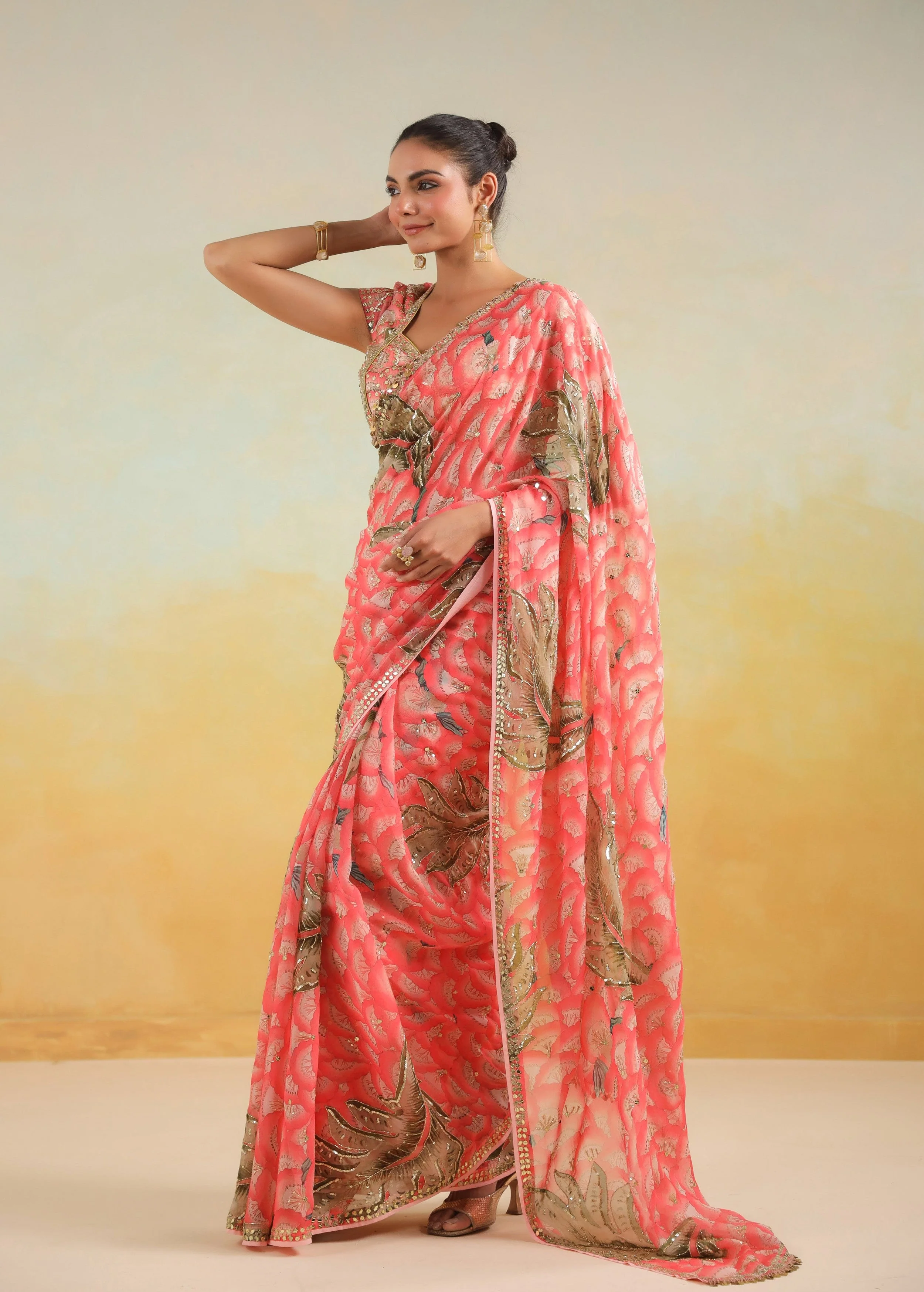 Salmon Pink Floral Printed Chinon Silk Saree - Image 8