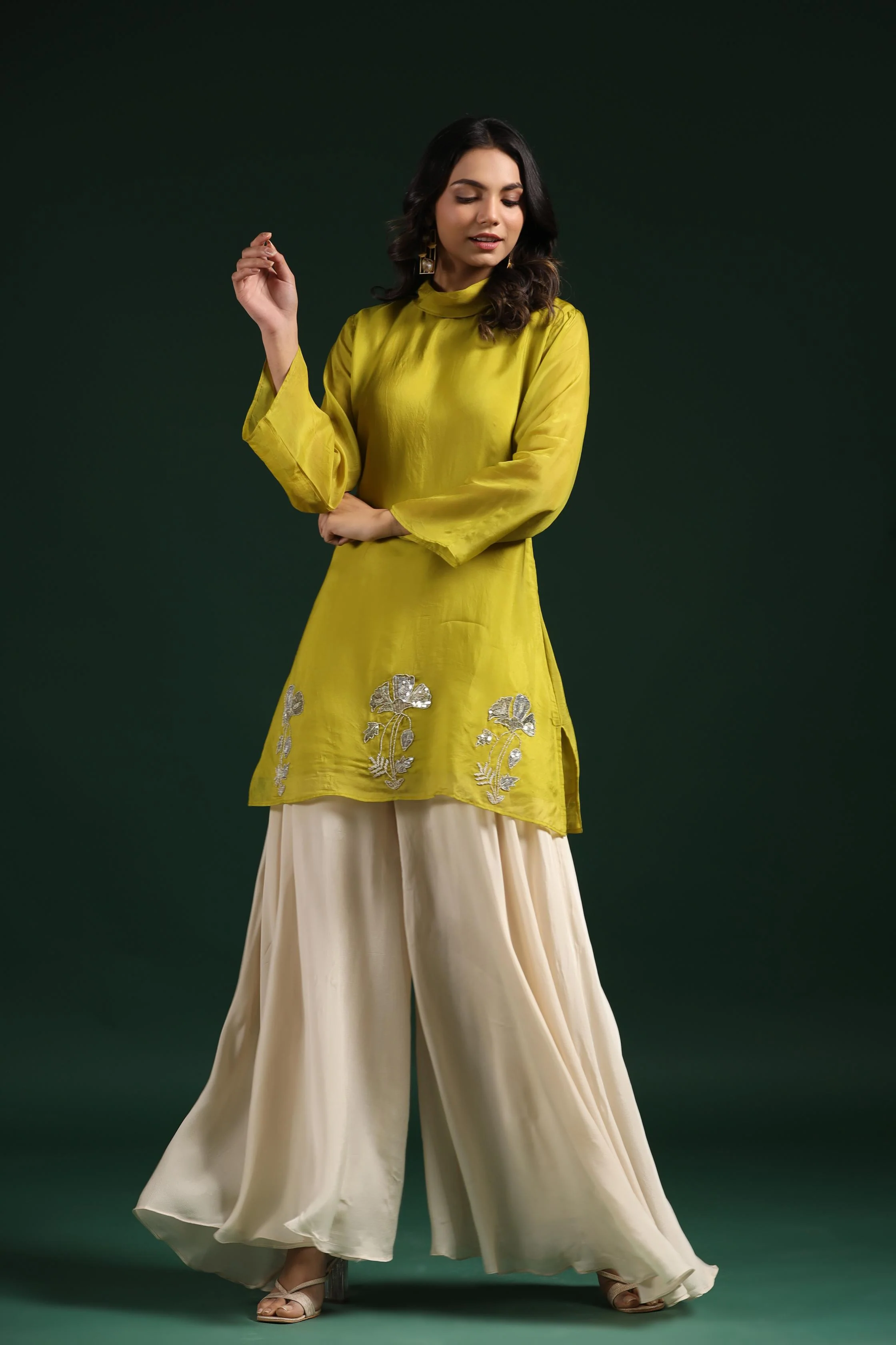 Green Embellished Premium Organza Silk Palazzo Set - Image 4