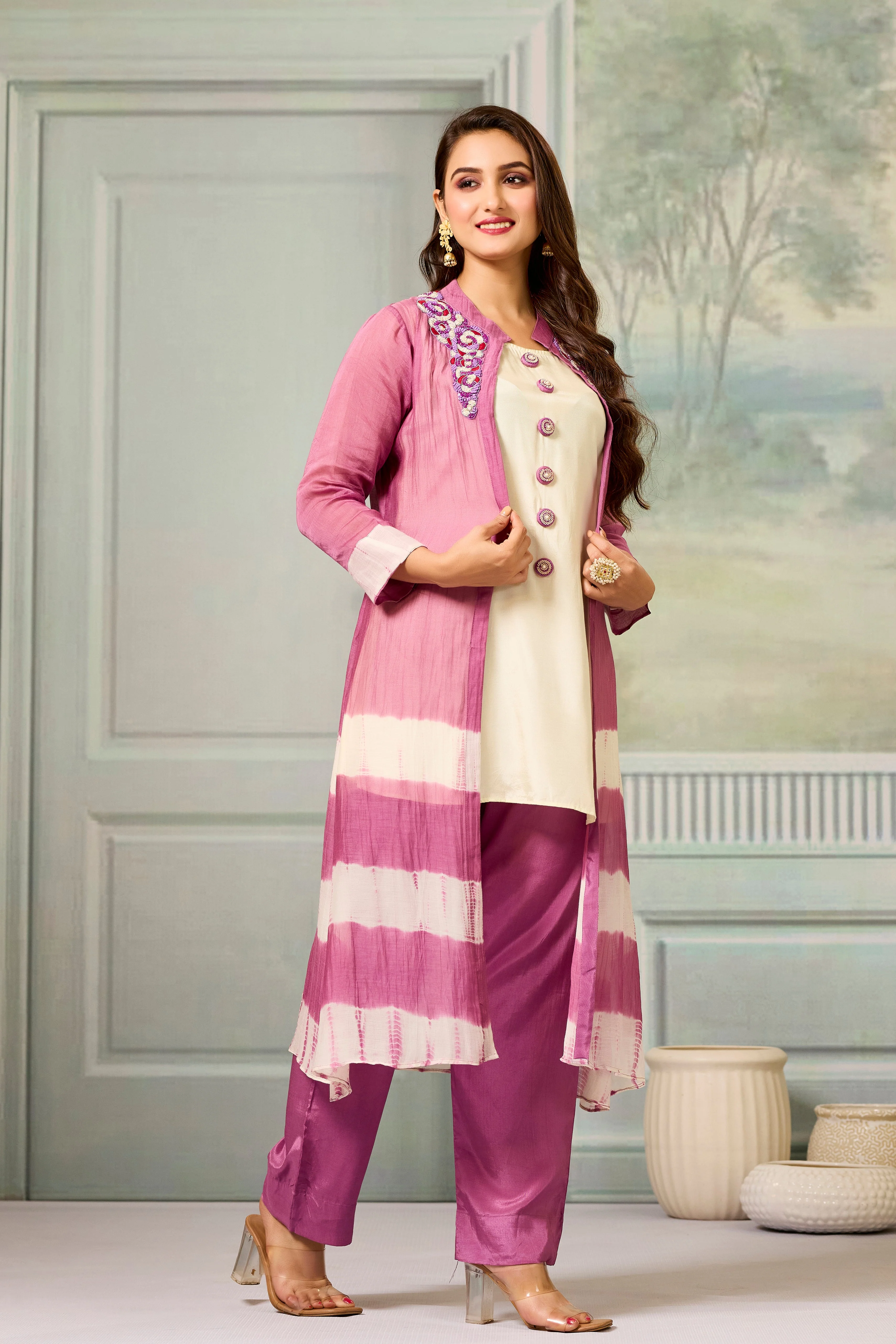 Cream Pink Mul-Chanderi Silk Kurta Pants Set - Image 3