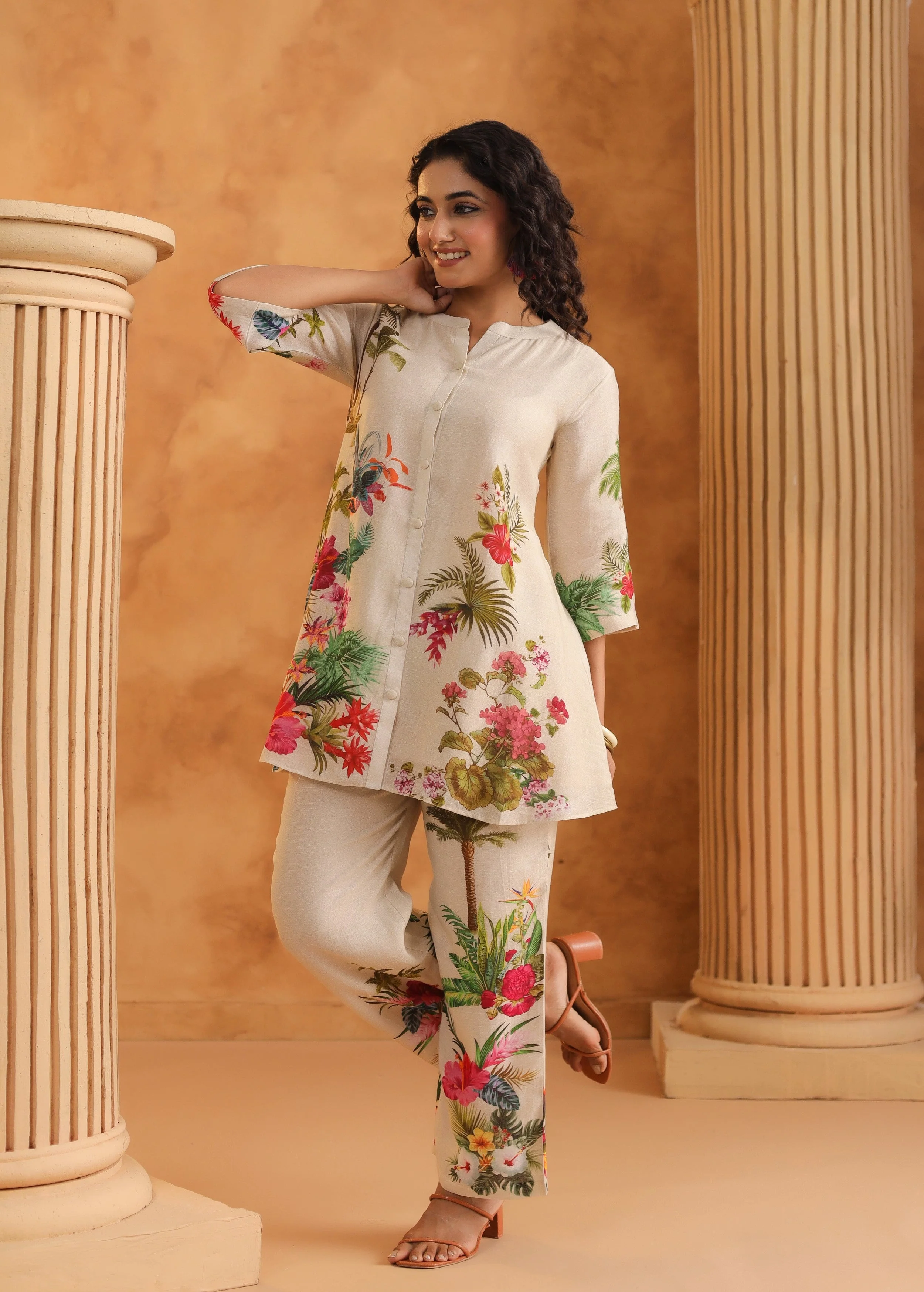 Cream White Floral Printed Pure Linen Co-Ord Set - Image 4