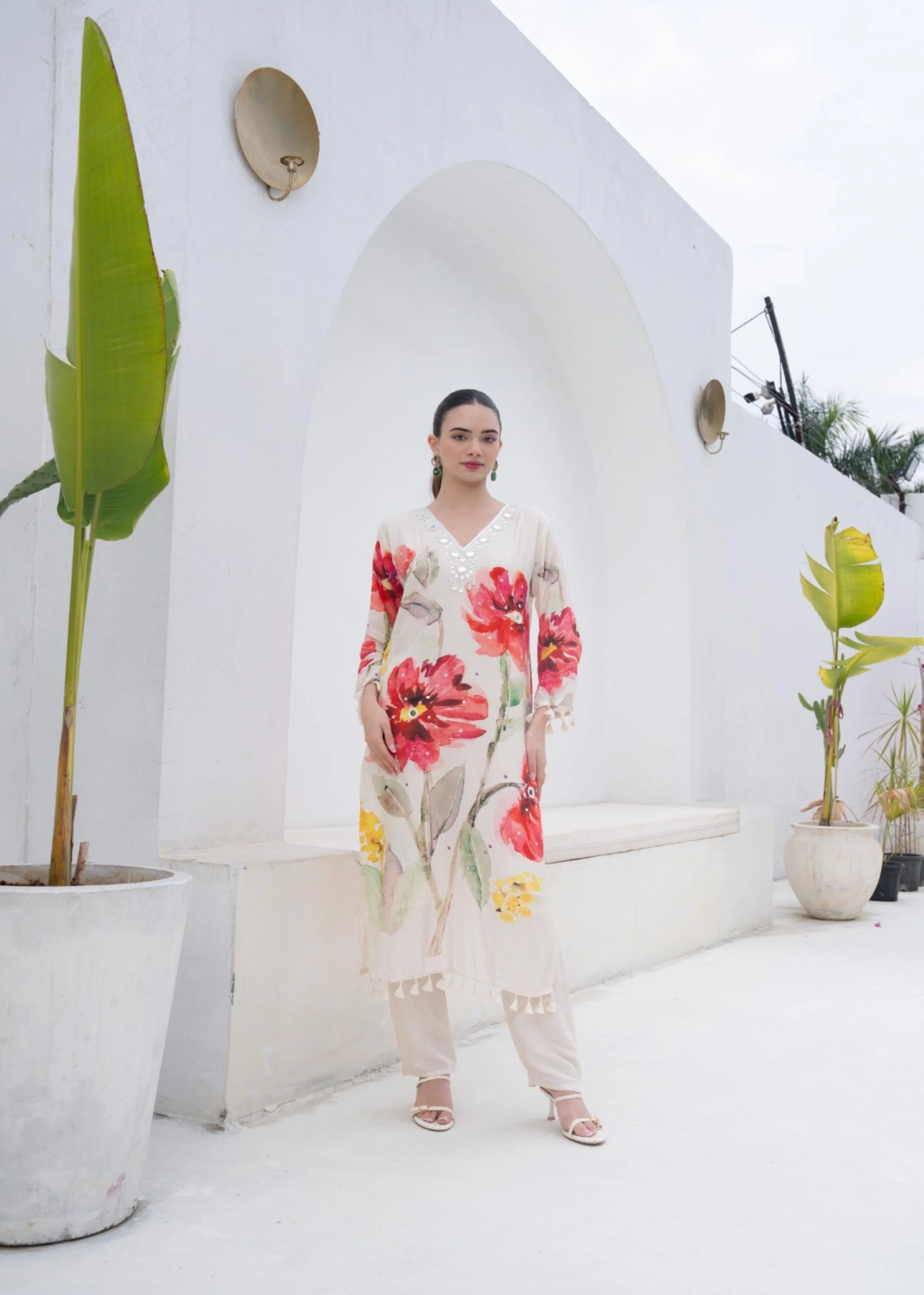 Crimson Flora Printed Crepe Silk Pant Set - Image 3