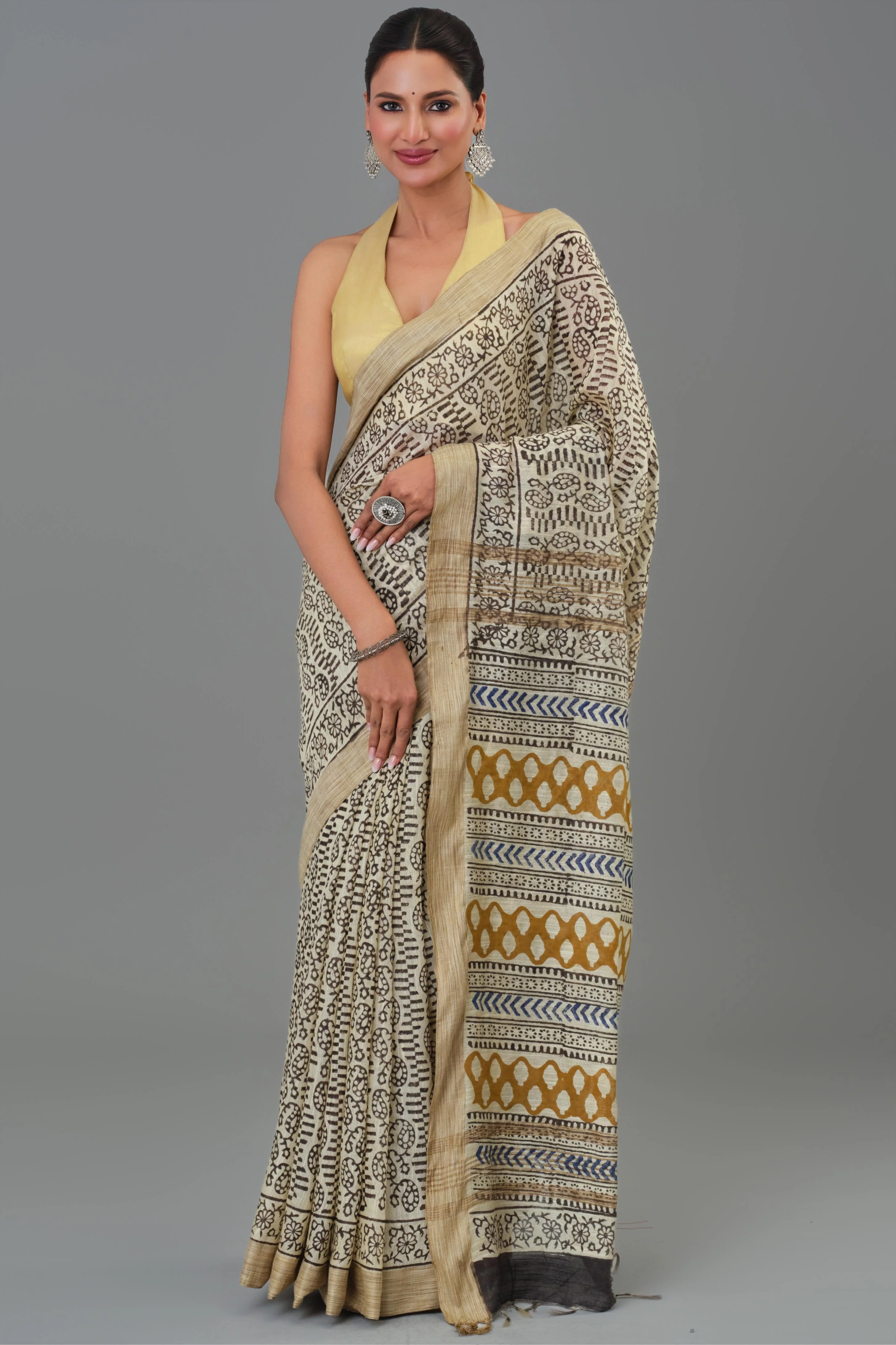 Beige Hand Block Printed Linen Saree - Image 8