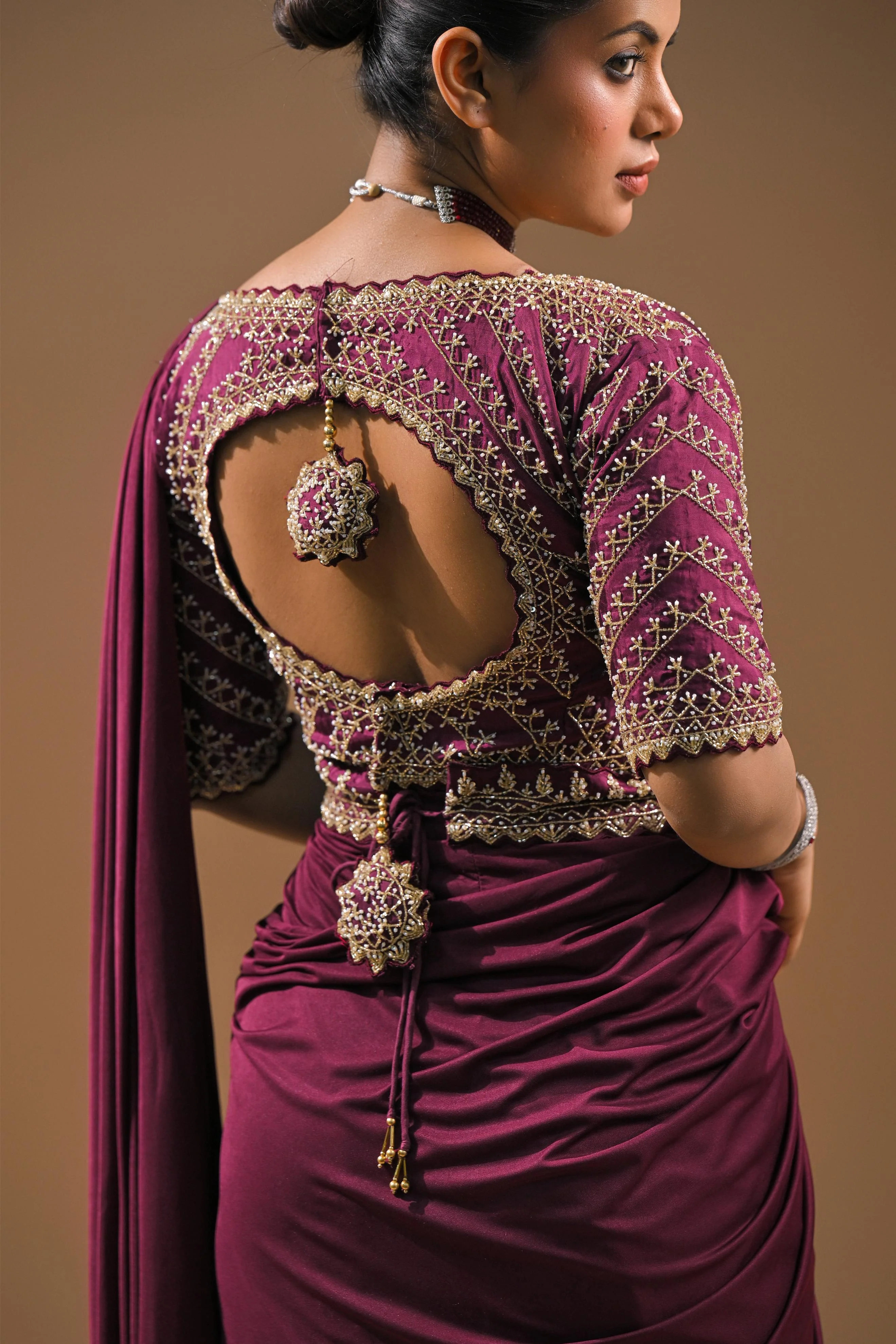 Dark Fuchsia Embellished Pleated Saree - Image 10